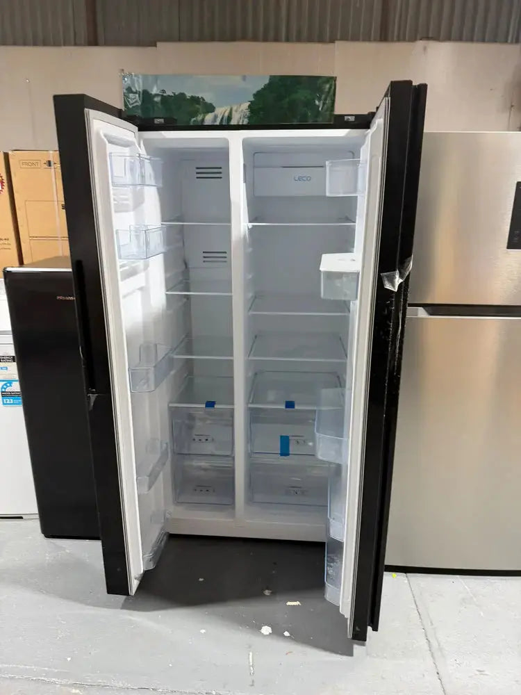 CHiQ 559L Fridge + Fisher & Paykel 7kg Washer Combo – Refurbished