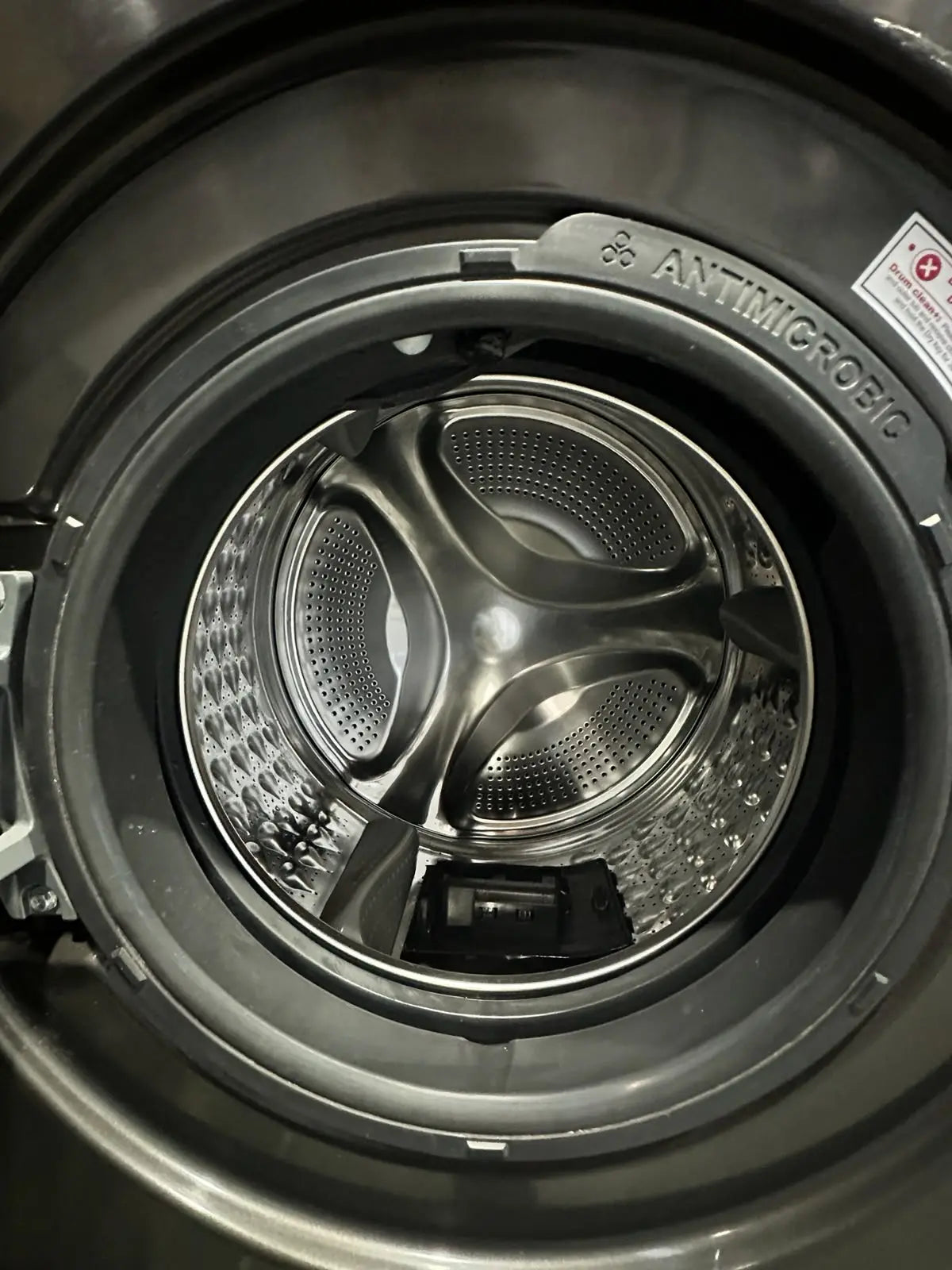 CHiQ 8.5kg/5kg Washer Dryer Combo (Washer Only) – Refurbished