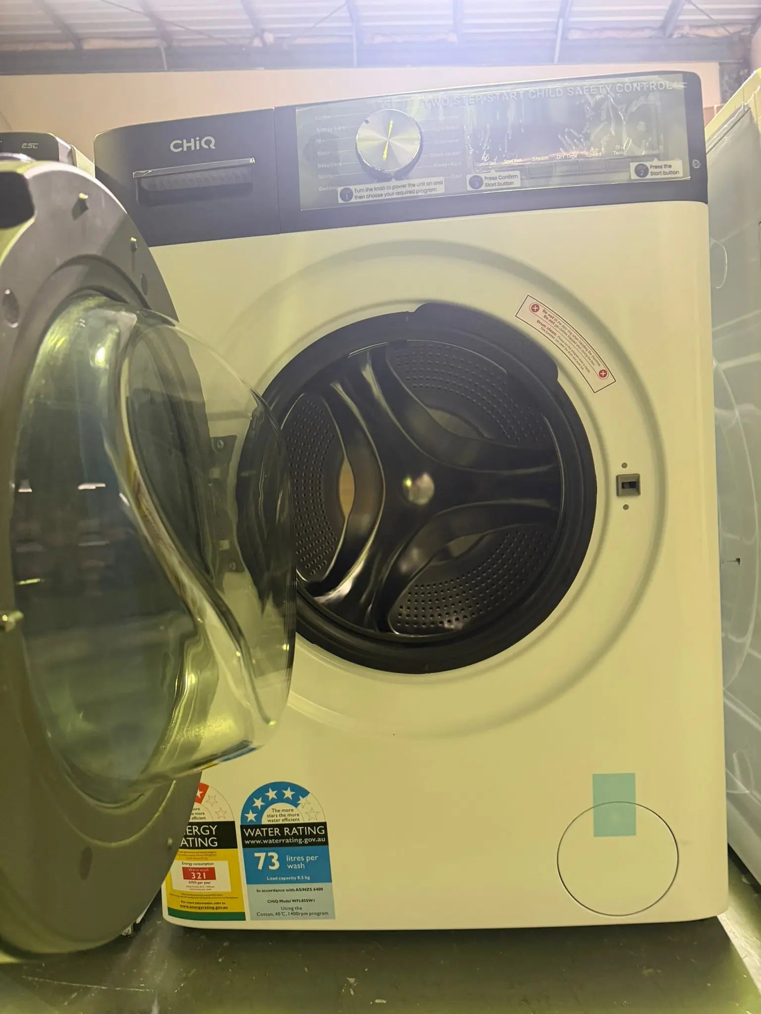 CHiQ 8.5kg Front Load Washing Machine – Factory Seconds