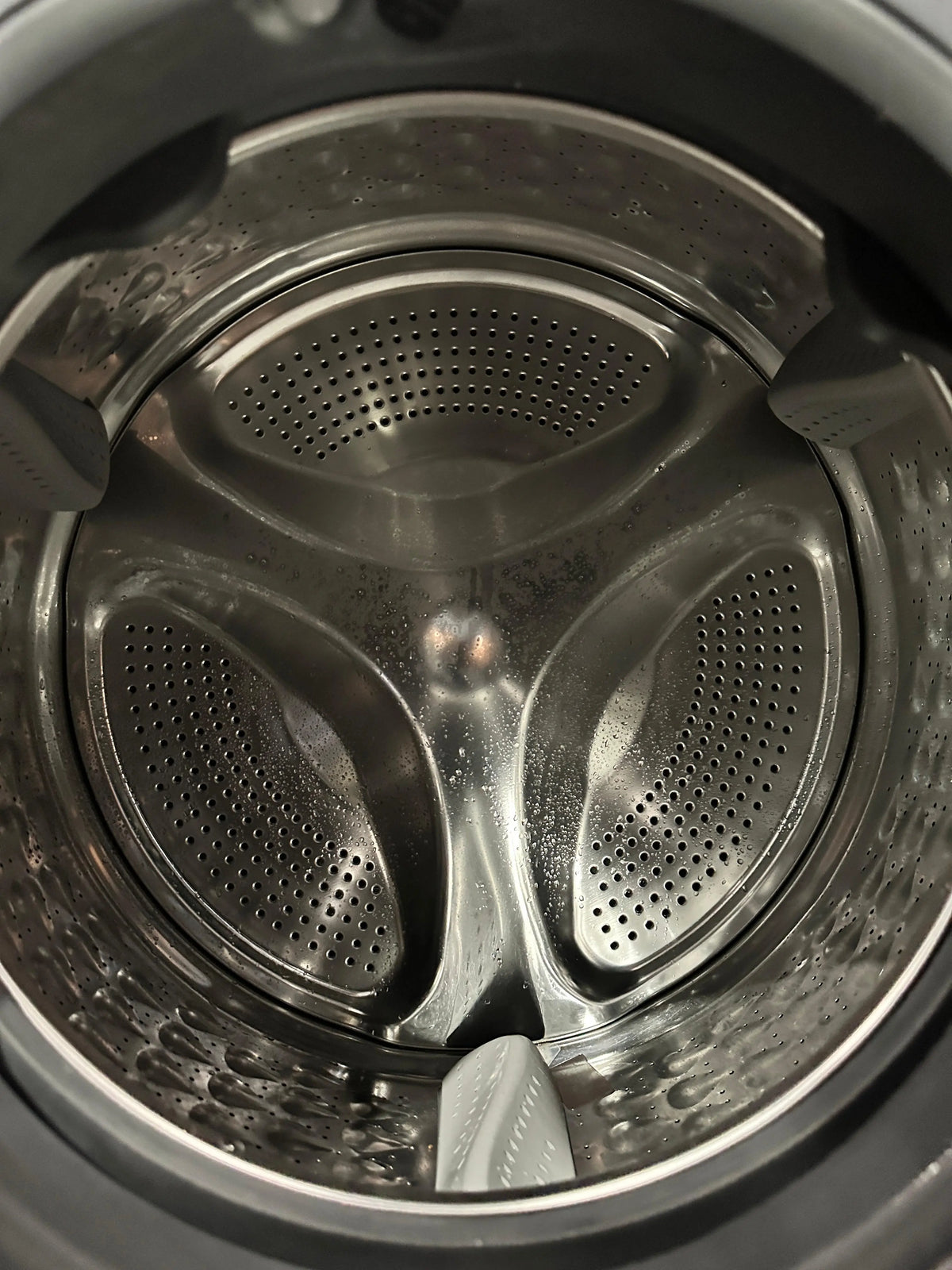 CHiQ 8.5kg Front Load Washing Machine – Refurbished | ADELAIDE