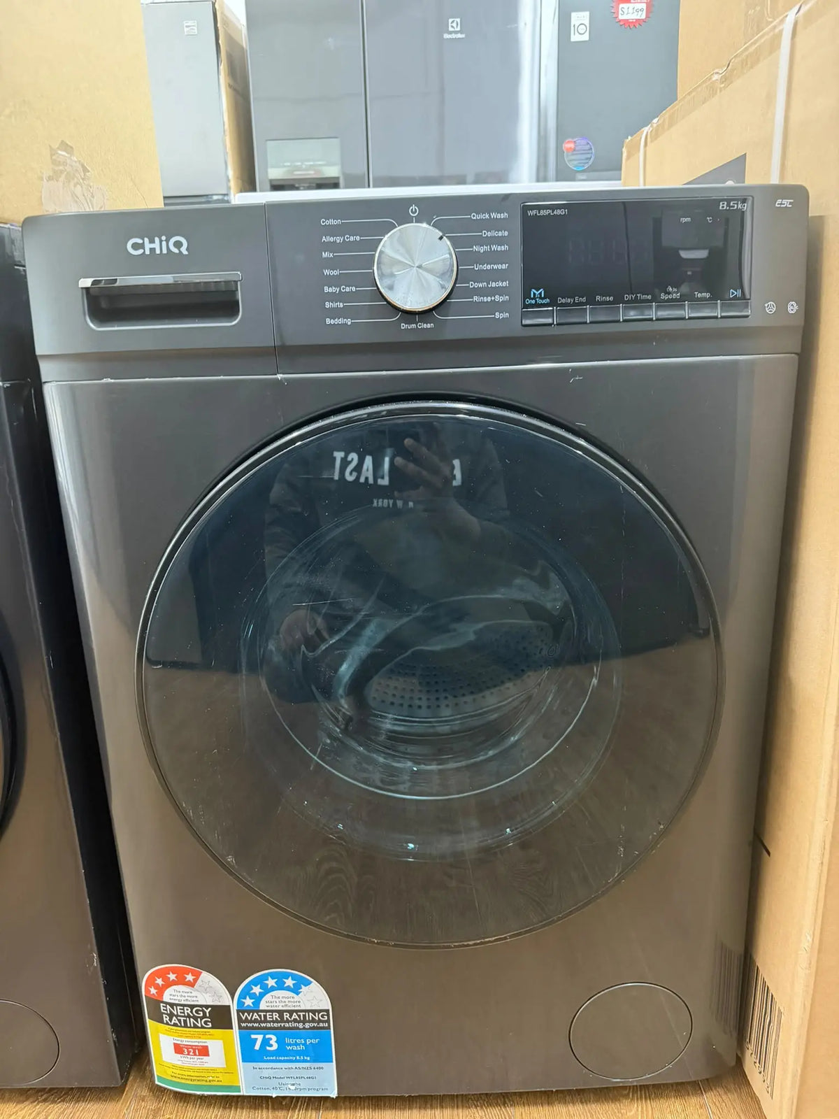 CHiQ 8.5kg Front Load Washing Machine – Refurbished WFL85PL48GI | RESERVOIR