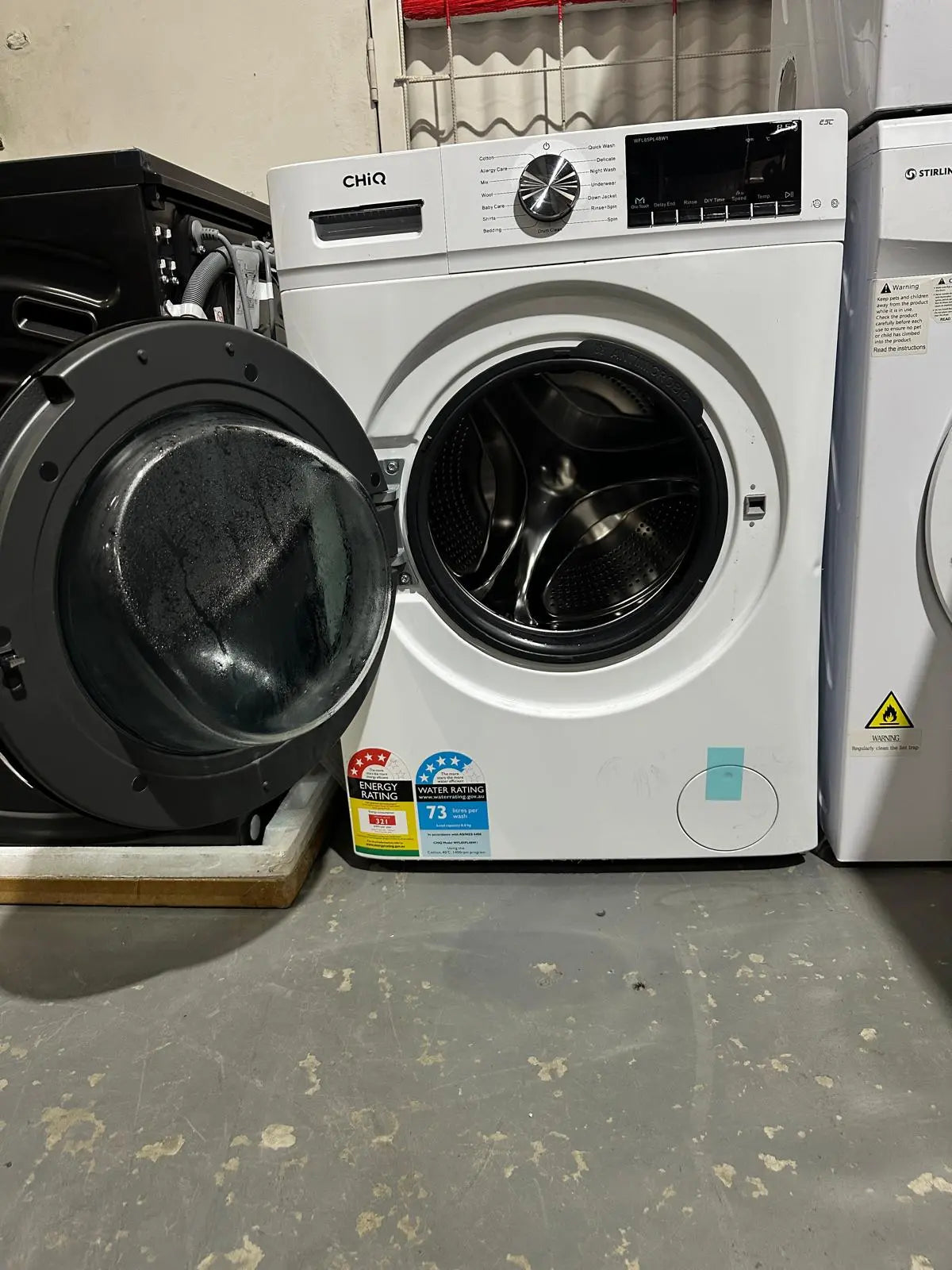 CHiQ 8.5kg Front Load Washing Machine – Refurbished (Inverter, 1400RPM, Steam Wash) | ADELAIDE