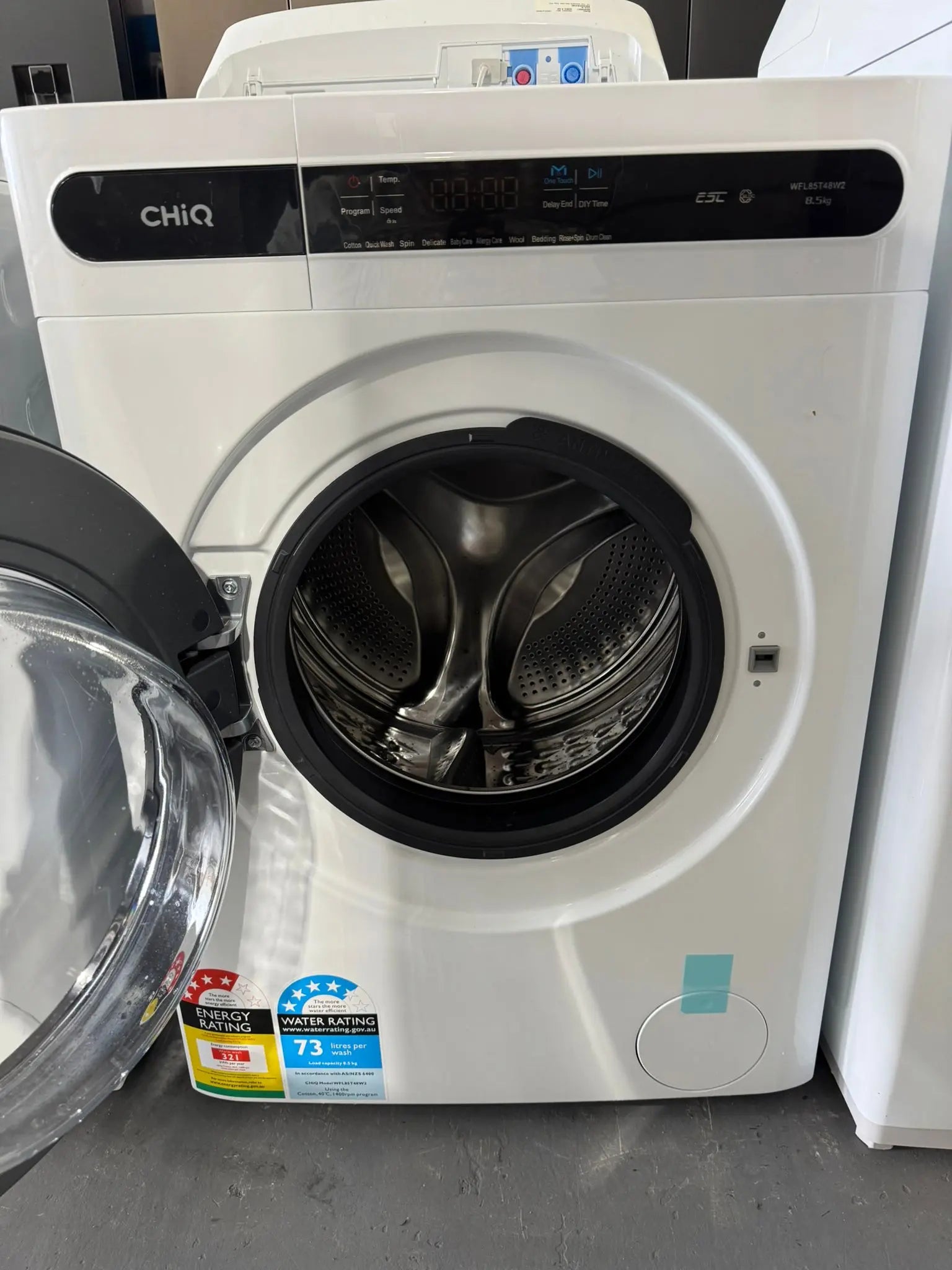 CHiQ 8.5kg Front Load Washing Machine (Near New Condition) | PERTH