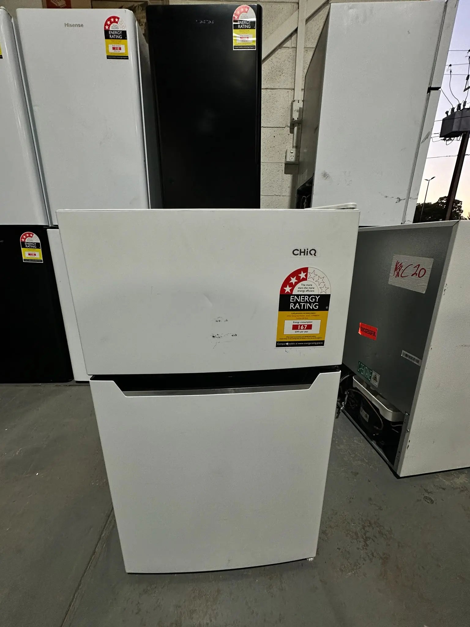CHiQ 86L Top Mount Fridge Freezer (Near New Condition)