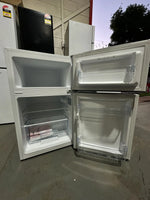 CHiQ 86L Top Mount Fridge Freezer (Near New Condition)