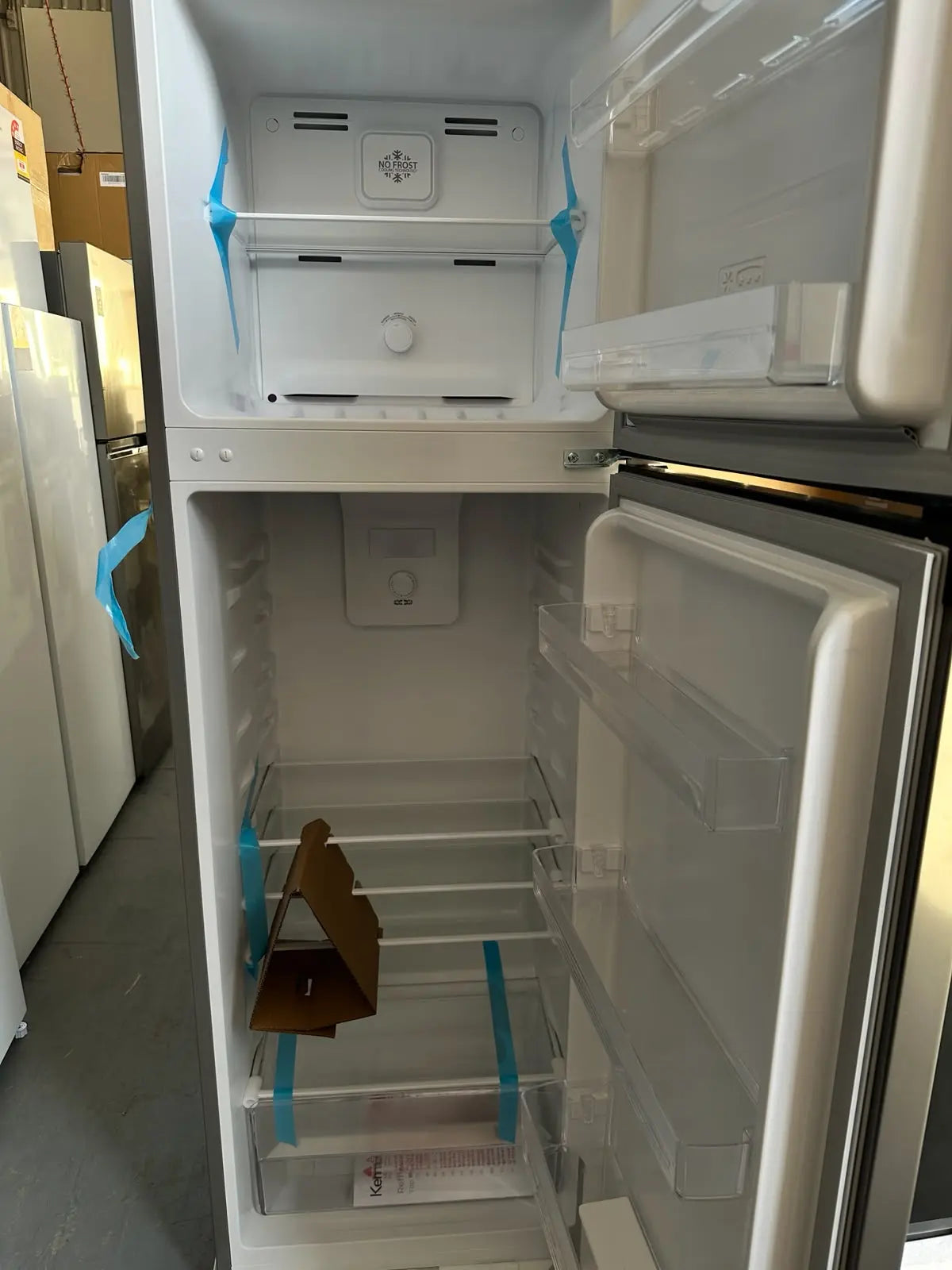 CHiQ 8kg Top Load Washing Machine + Kenmore 247L Top Mount Fridge Freezer – Brand New Warranty Package