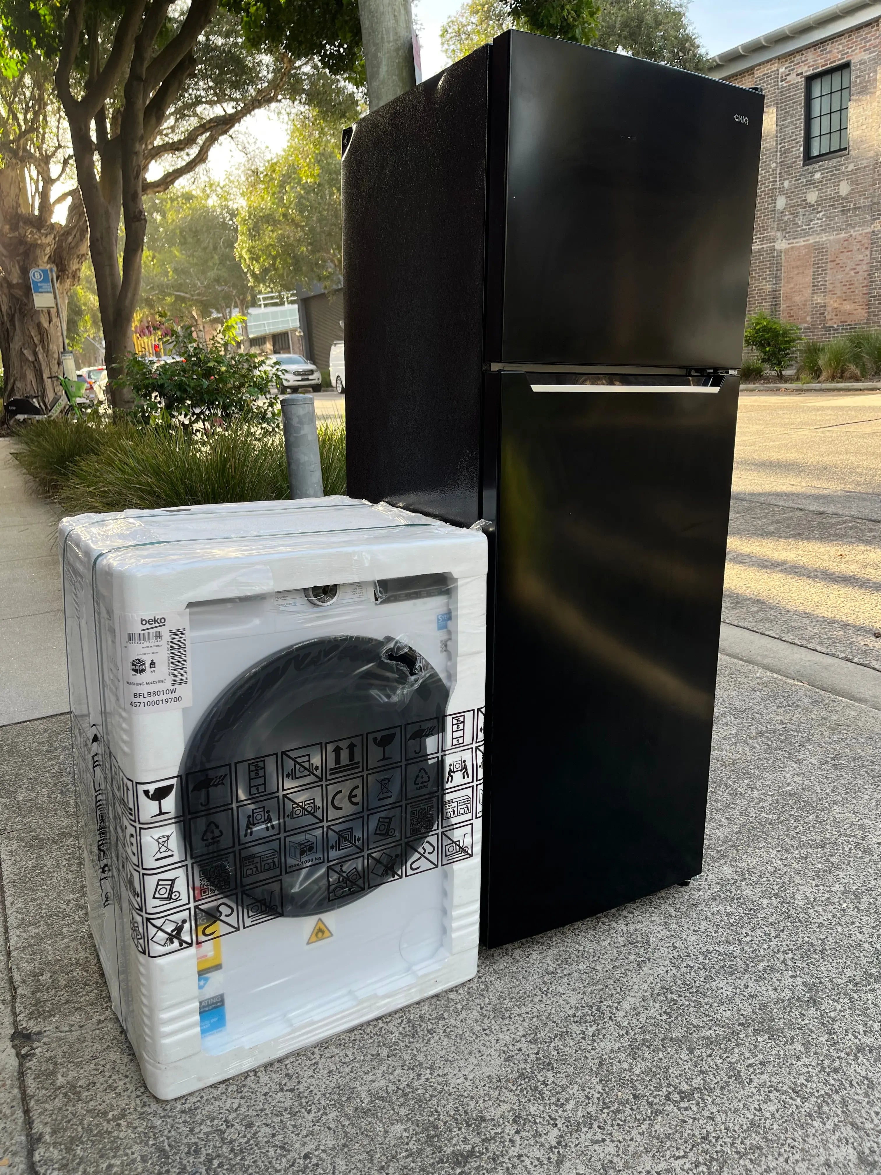 CHiQ CTM347NB5E 348L Top Mount Fridge Black + Beko BFLB8010W 8kg Front Load Washing Machine Combo | ALEXANDRIA