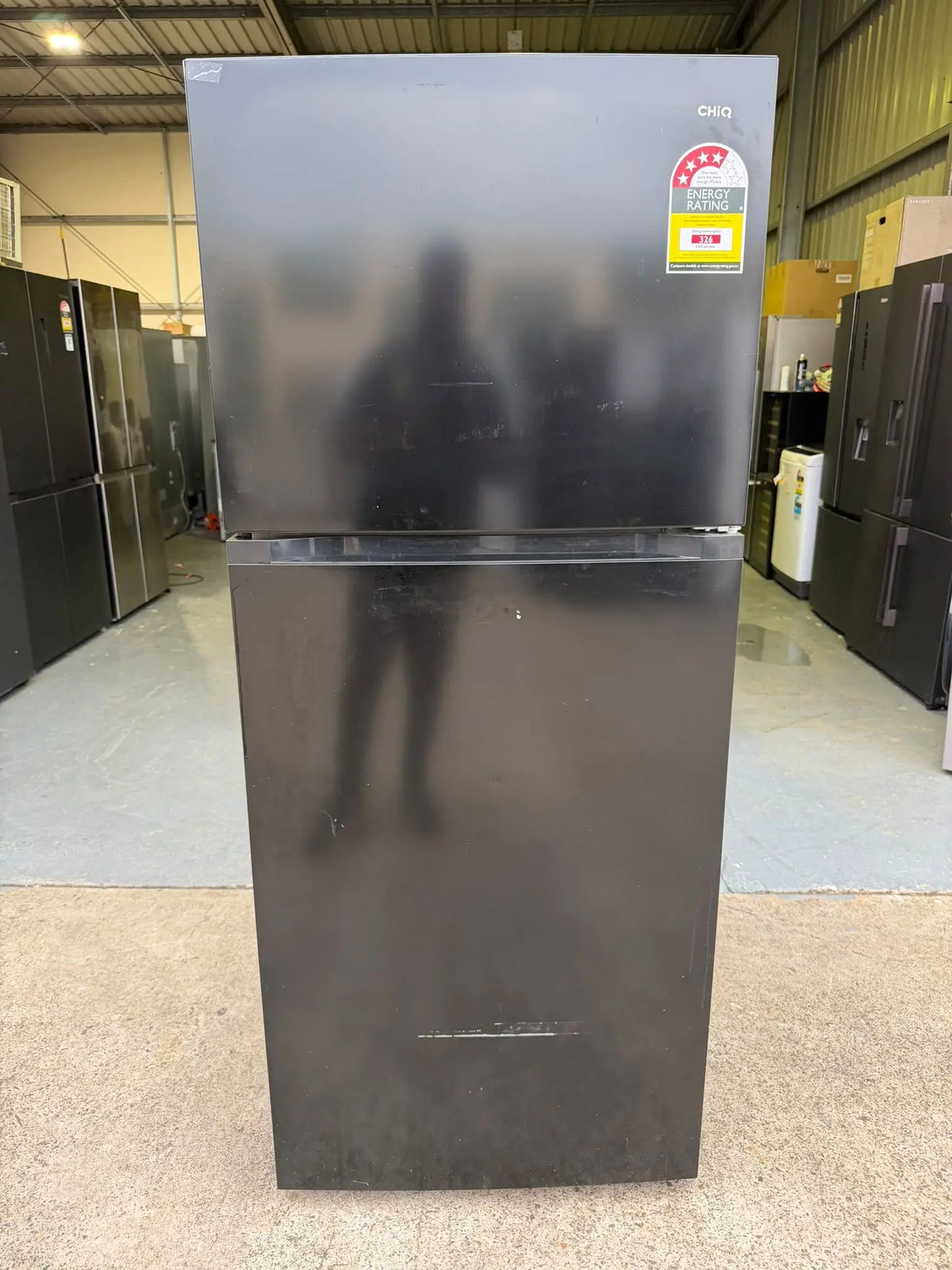 CHiQ CTM407NB3 410L Top Mount Fridge Freezer – Refurbished | BRISBANE
