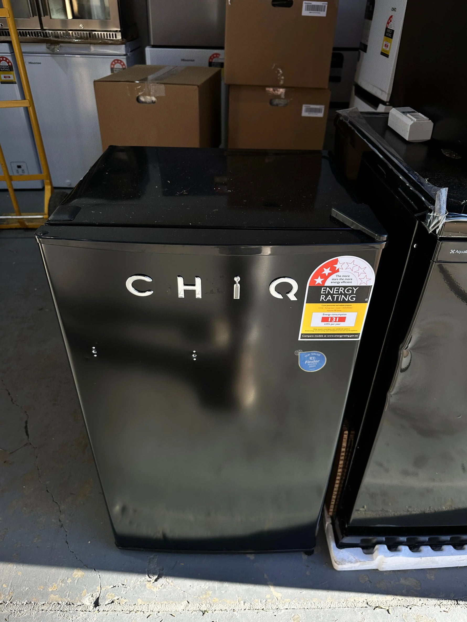 CHiQ Retro-Style Factory Seconds Bar Fridge