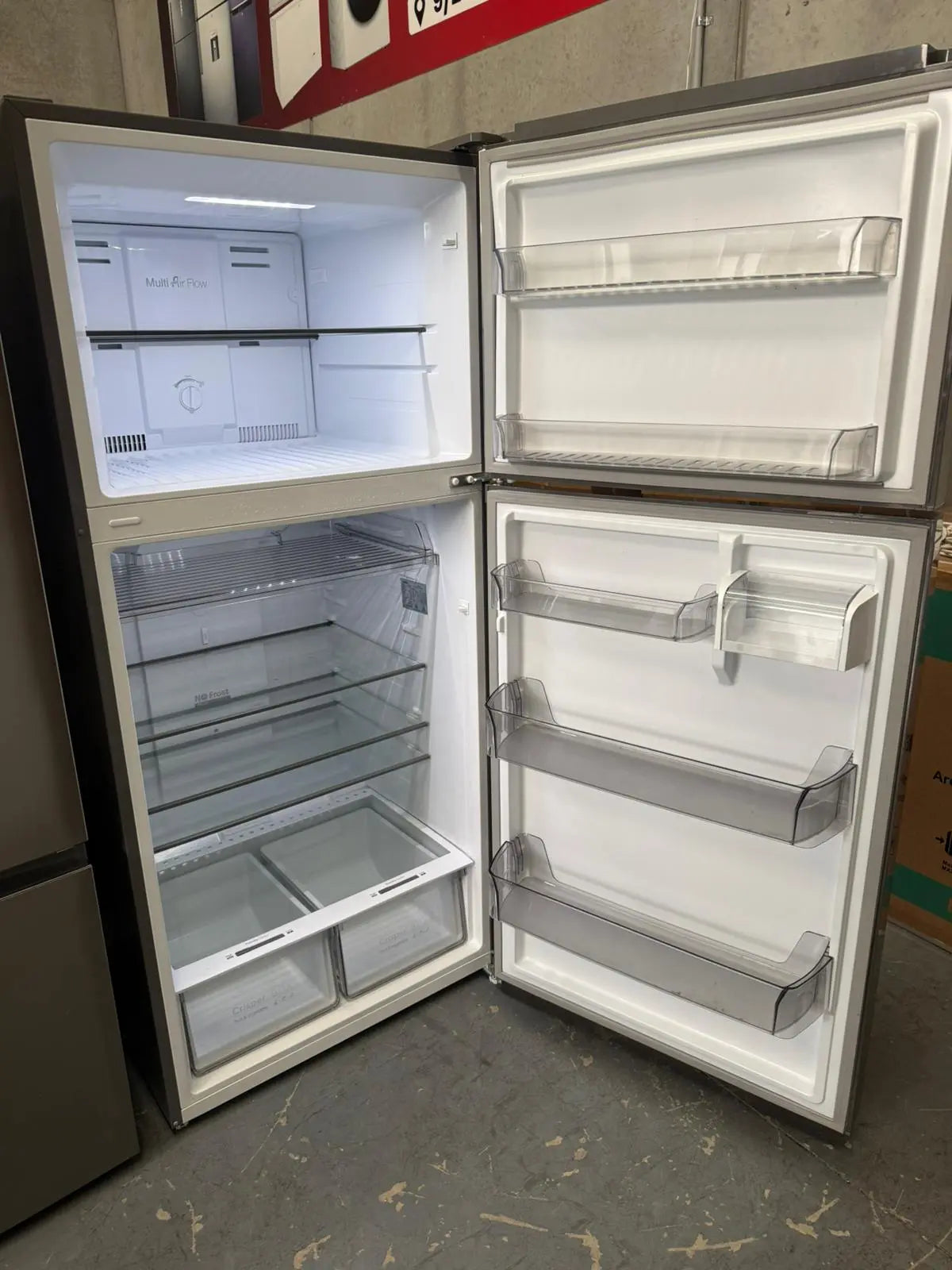 CHiQ Stainless Steel Top Mount Fridge Freezer with Digital Control Panel – Refurbished