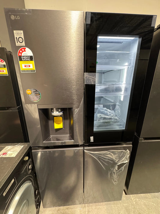 Carton damage LG 847 litres instaview fridge freezer | PERTH