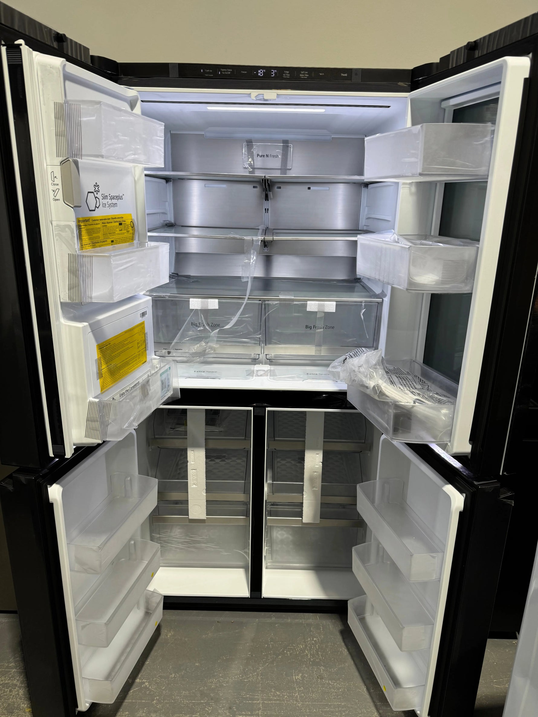 Carton damage LG 847 litres instaview fridge freezer | PERTH