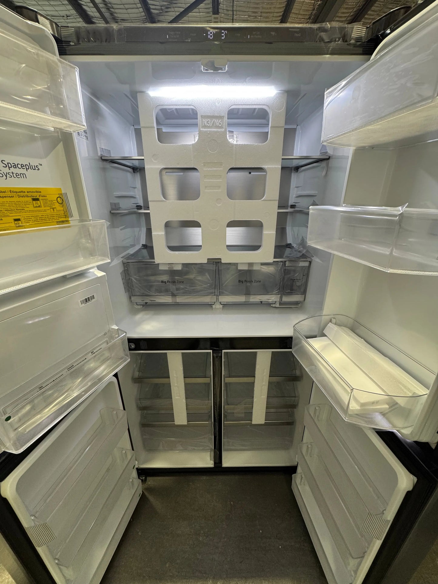 Cartoon damaged LG 636 Litres fridge freezer | PERTH