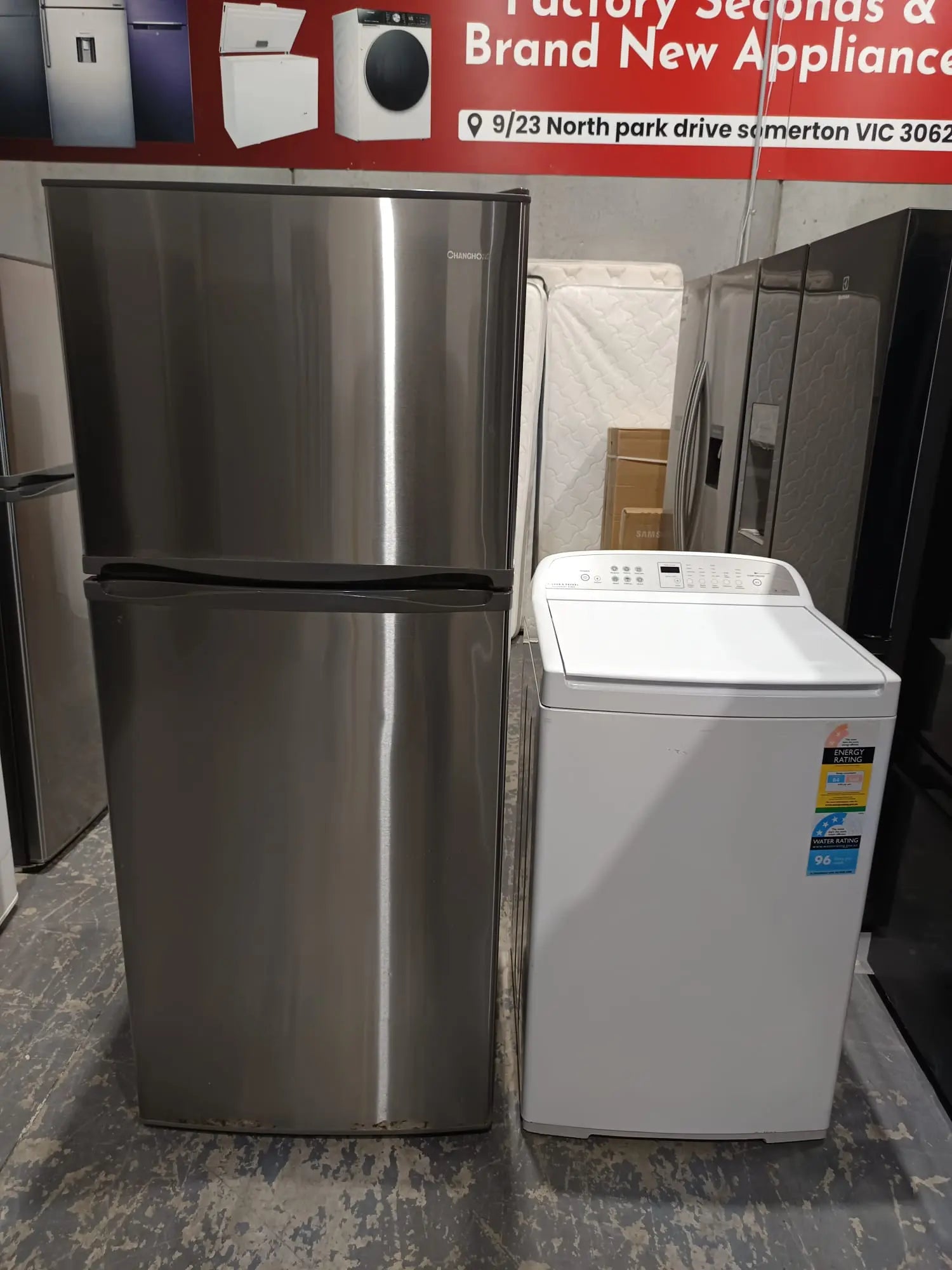 Changhong 400L Fridge Freezer + Fisher & Paykel 8.5kg Top Load Washing Machine – Refurbished | MELBOURNE