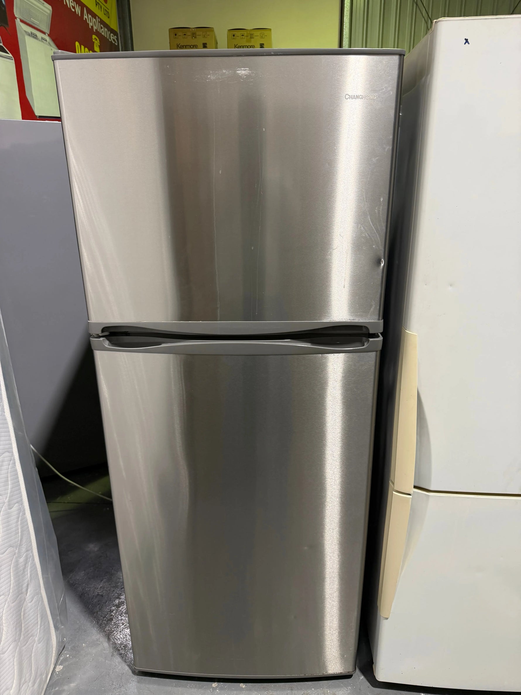 Changhong 400L Fridge Freezer – Refurbished | BRISBANE