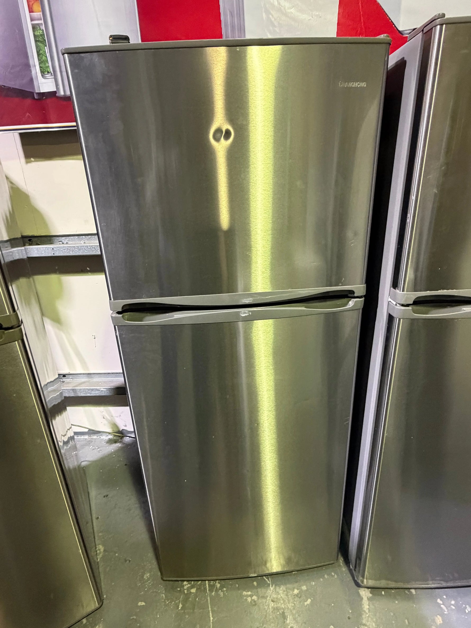 Changhong 400L Fridge Freezer – Refurbished | BRISBANE