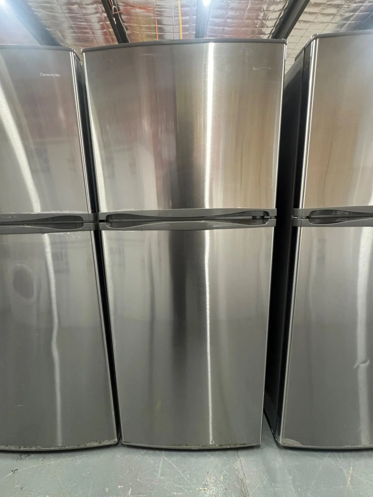 Changhong 400L Fridge Freezer – Refurbished | SYDNEY