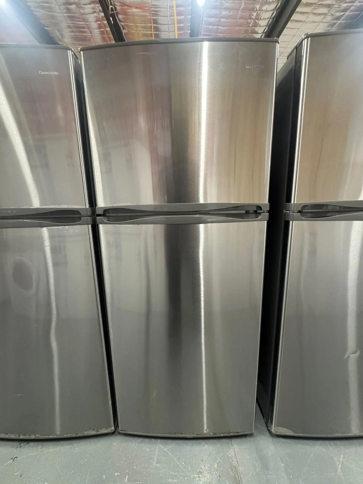 Changhong 400L Fridge Freezer – Refurbished | SYDNEY
