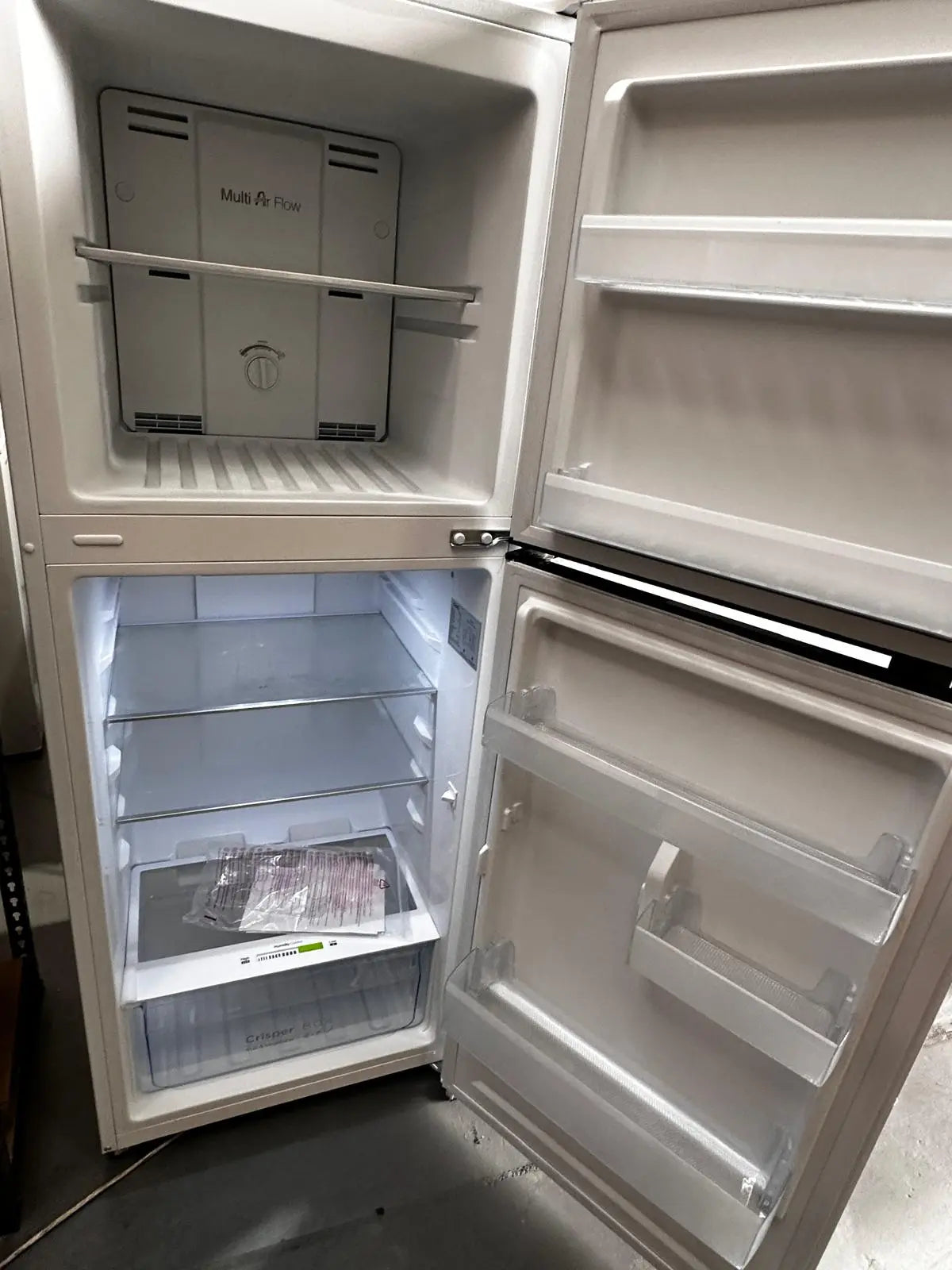Chiq 202L Top Mount Fridge Freezer – Near to New CTM202NW3 | ADELAIDE