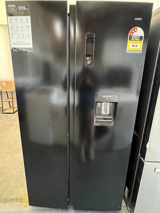 Chiq 559 litres fridge freezer | ADELAIDE