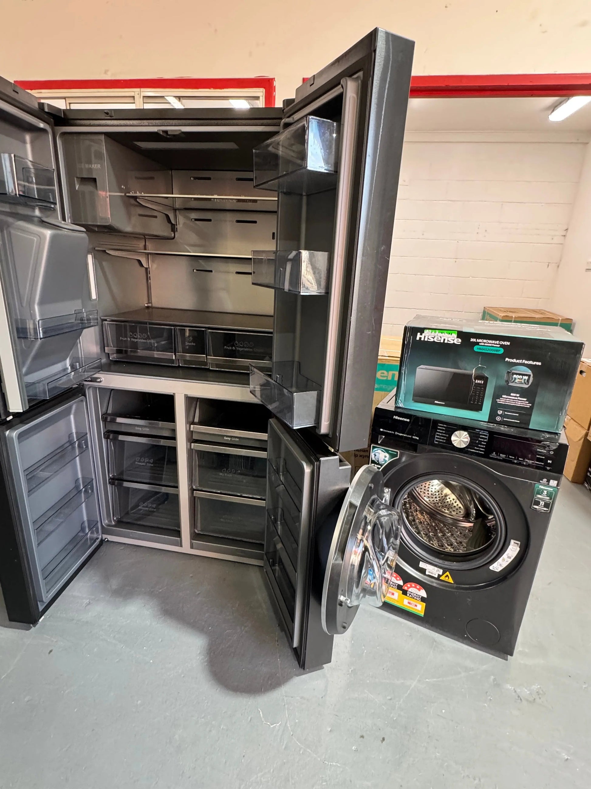 Combo Deal Refurbished Hisense 585 litres fridge freezer Hisense 10kg washing machine and Hisense 20 litres microwave | SYDNEY