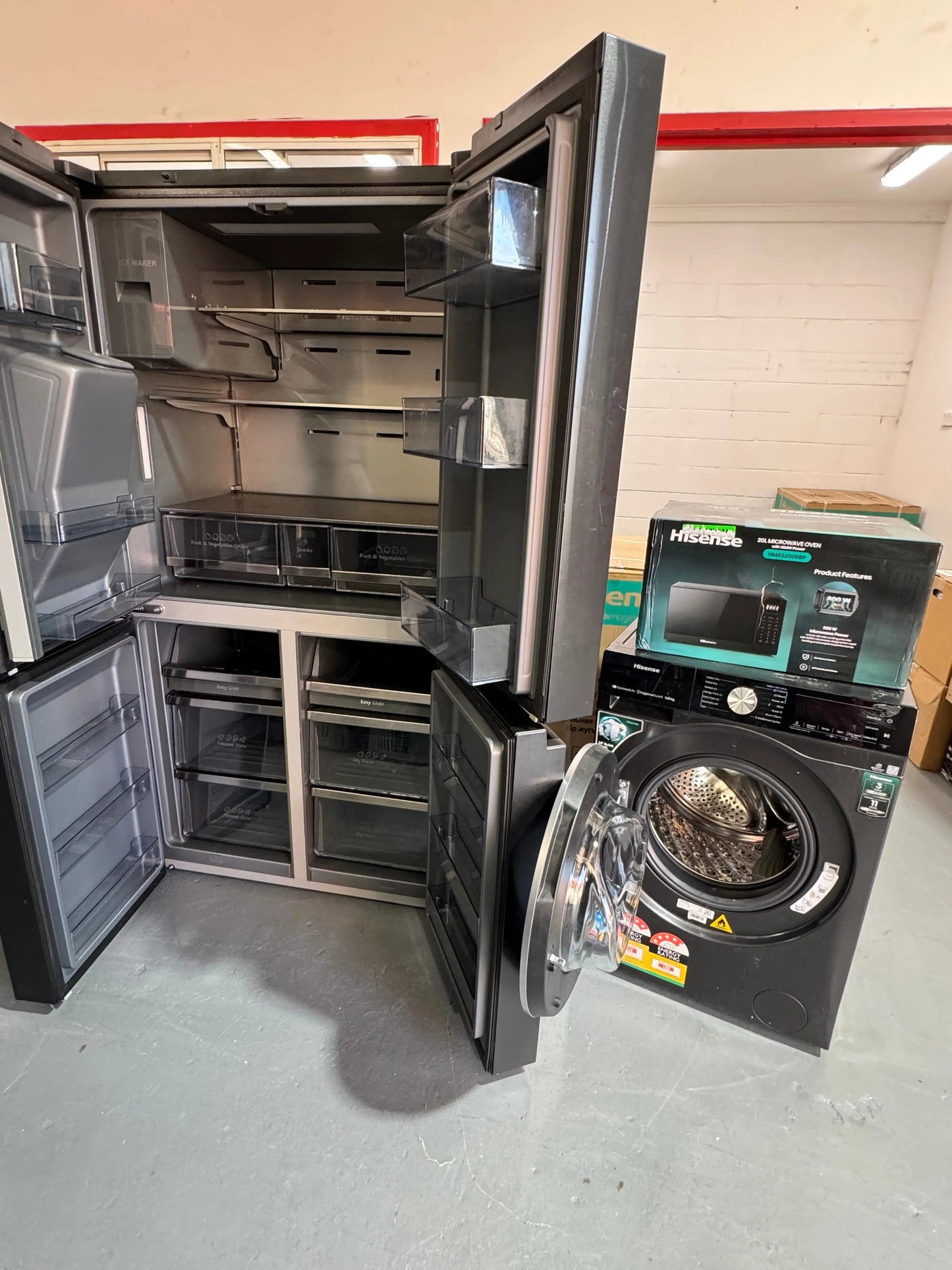 Combo Deal Refurbished Hisense 585 litres fridge freezer Hisense 10kg washing machine and Hisense 20 litres microwave | SYDNEY