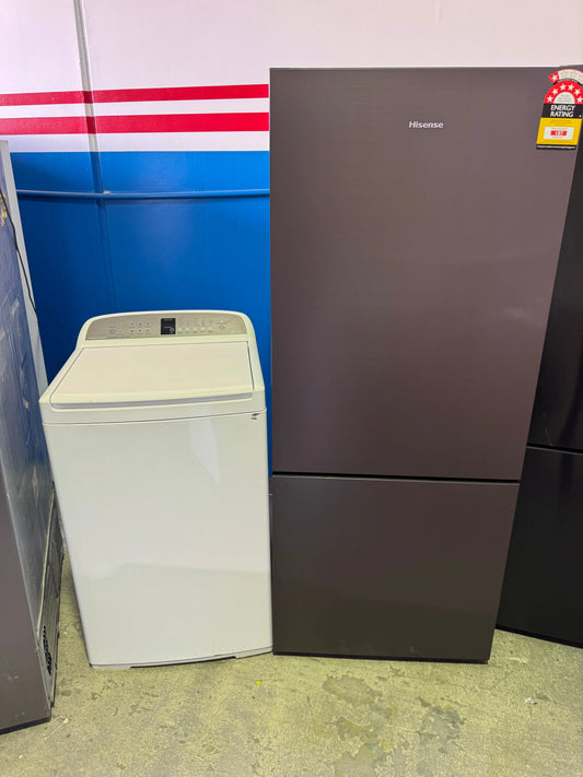 Combo Hisense 417 Litres Seven star Fridge Freezer and Fisher Paykel 8.5 Kgs Washing Machine | PERTH