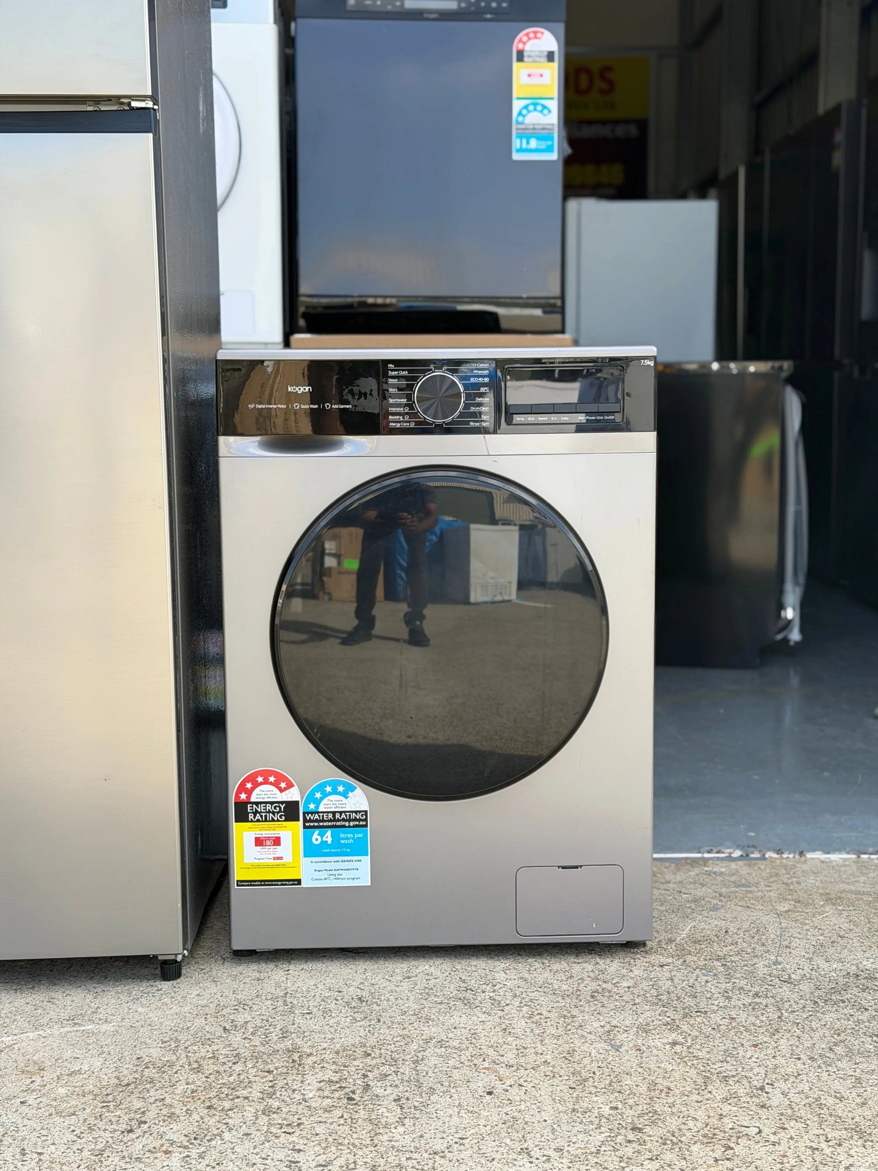 Combo Hisense  Refrigerator & Kogan 7.5 kg washer | BRISBANE