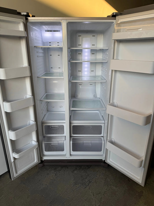 Combo Refurbished Samsung 600 Litres Fridge Freezer and Lg 9 Kgs Washing Machine | PERTH