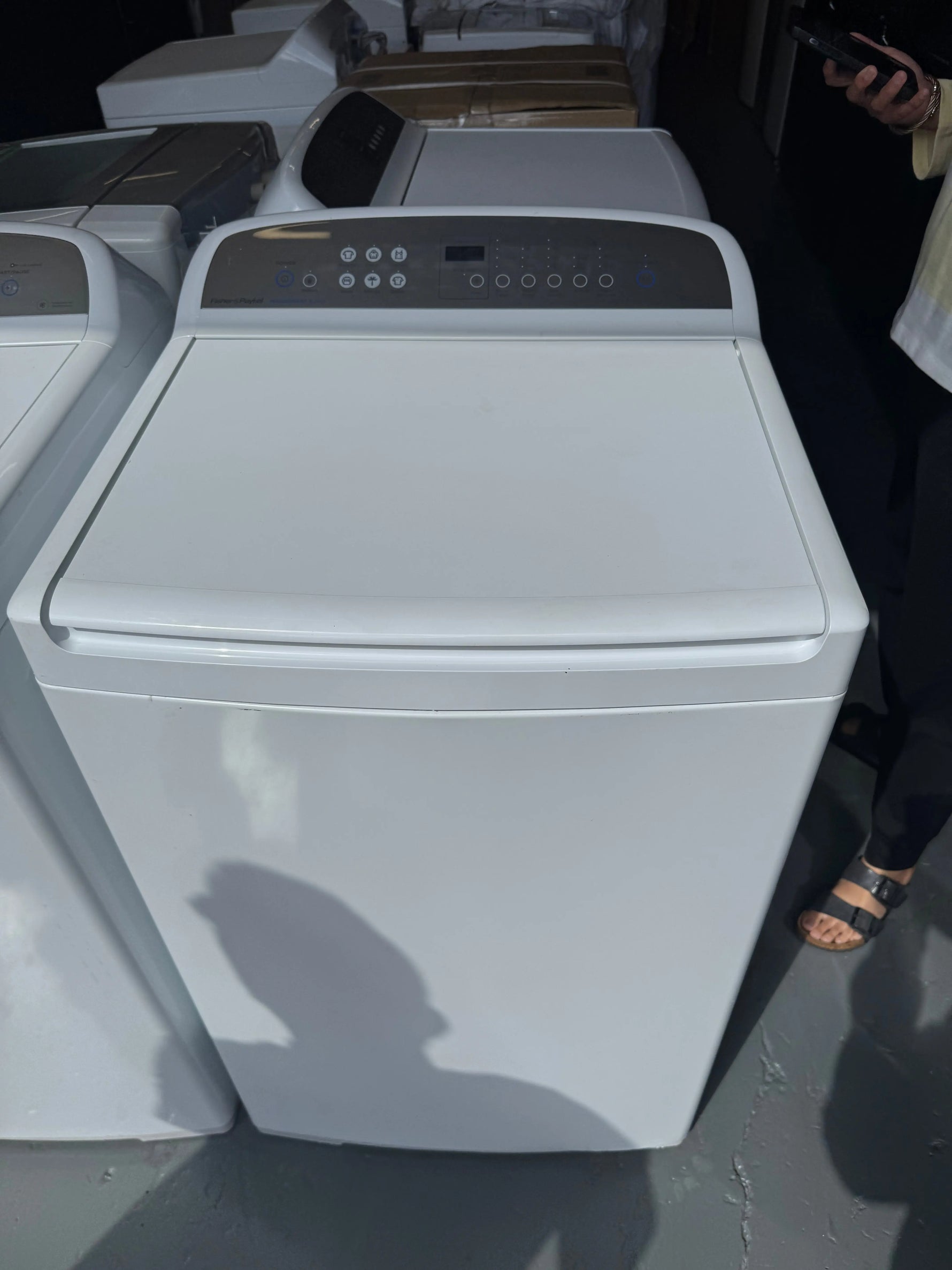 Combo refurbished Westinghouse 340  fridge & F&p 8.5 kg washer | SYDNEY