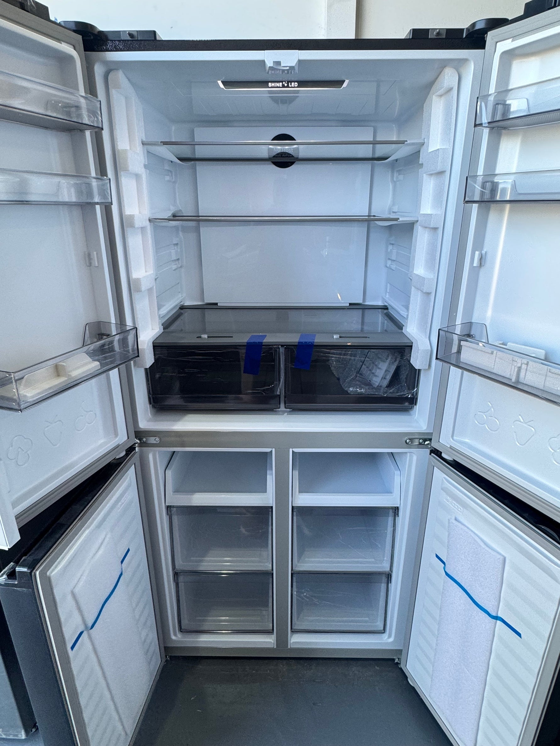 Factory seconds Chiq 503 litres fridge freezer | PERTH