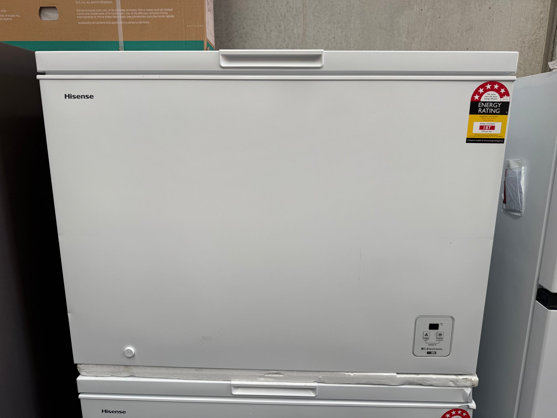 Hisense 301L Bottom Mount Fridge – Factory Seconds | HRCF301