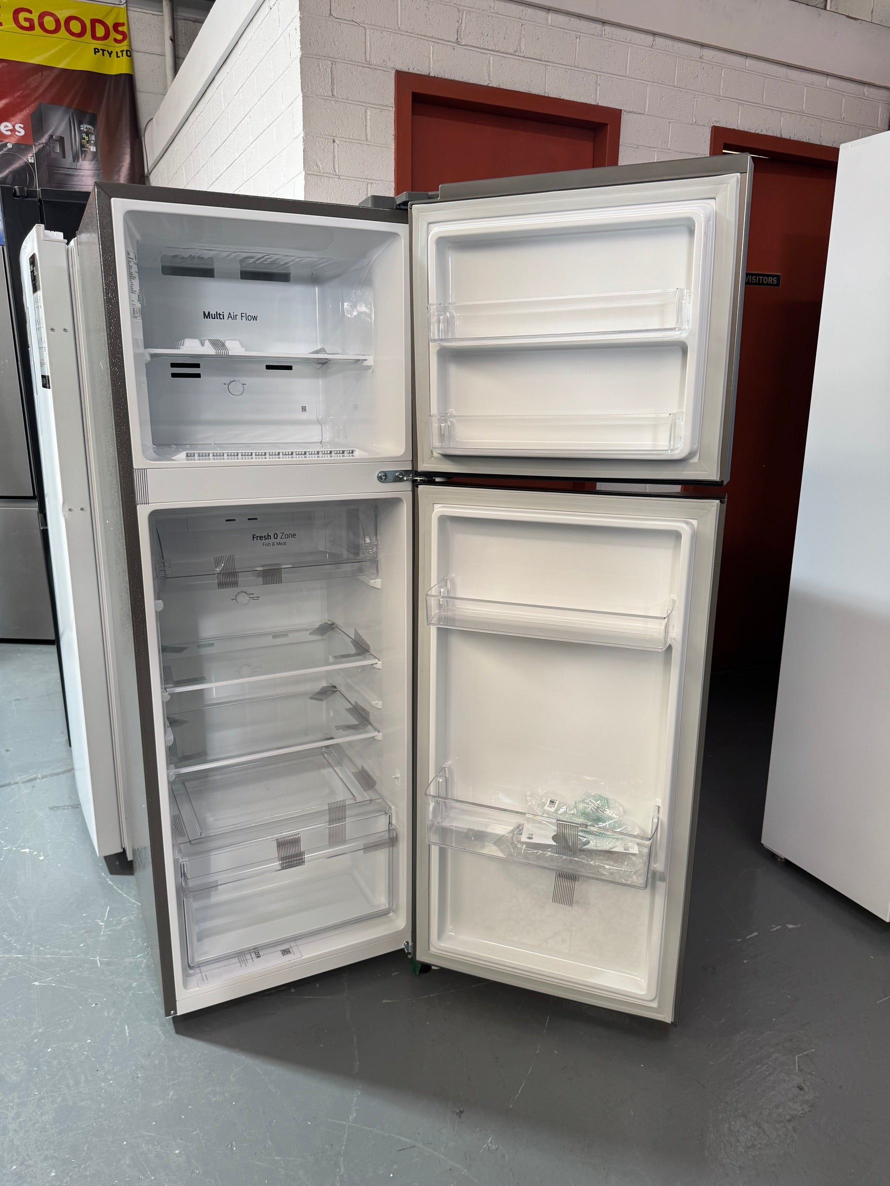 Factory Seconds LG 243L Top Mount Refrigerator Stainless Steel GT-1SI