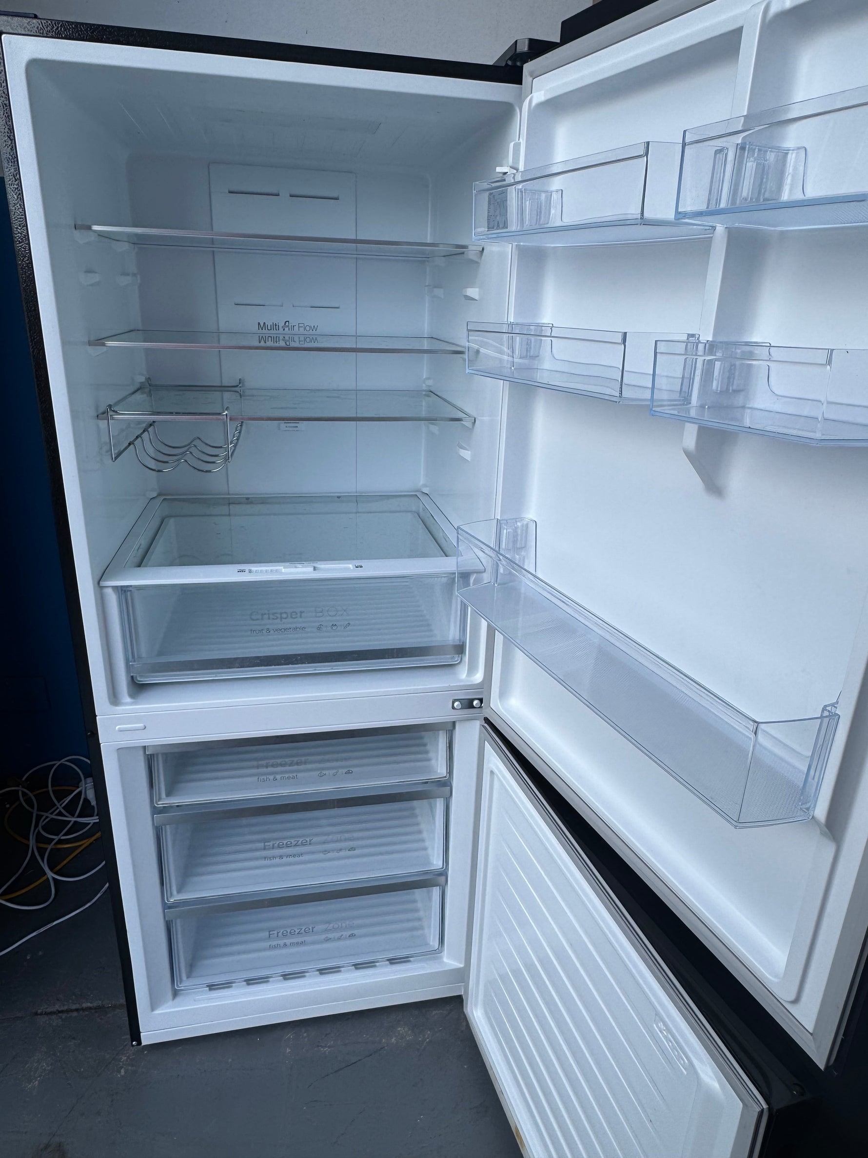 Refurbished Chiq 396 litres fridge freezer | PERTH