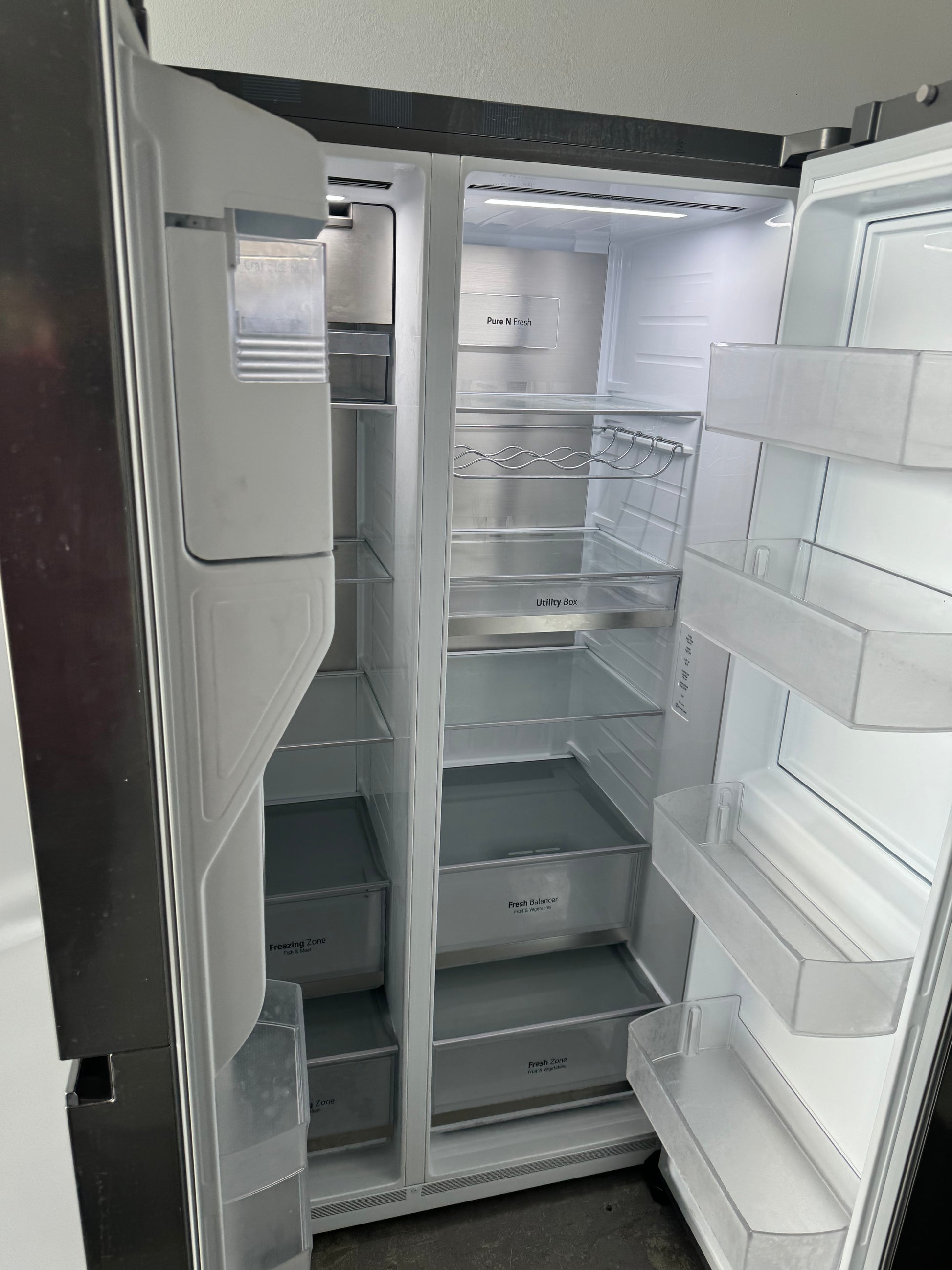 Refurbished LG 635 litres fridge freezer | PERTH