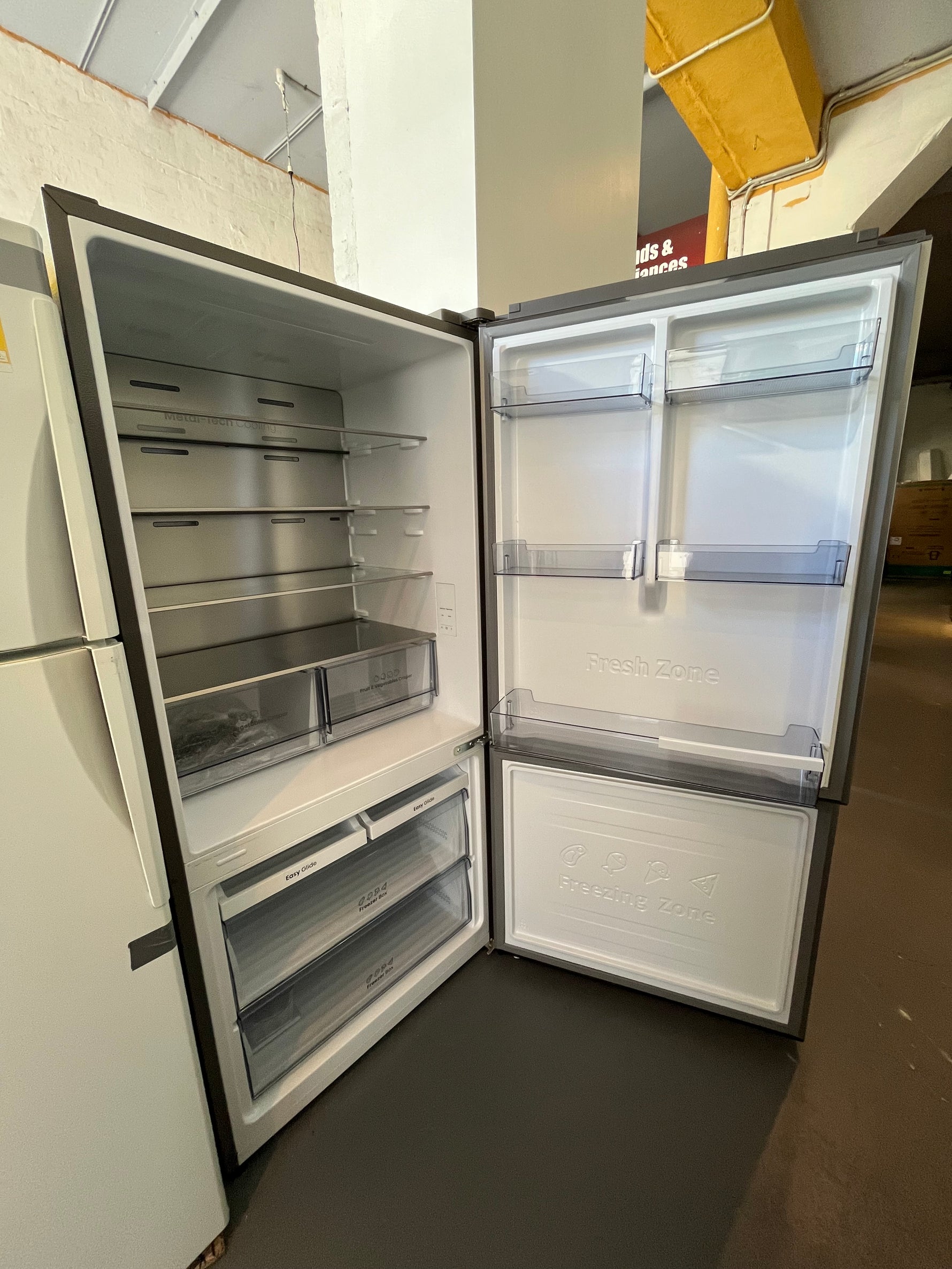 Hisense 503 ltr bottom mount fridge freezer Model no-HRBM503S