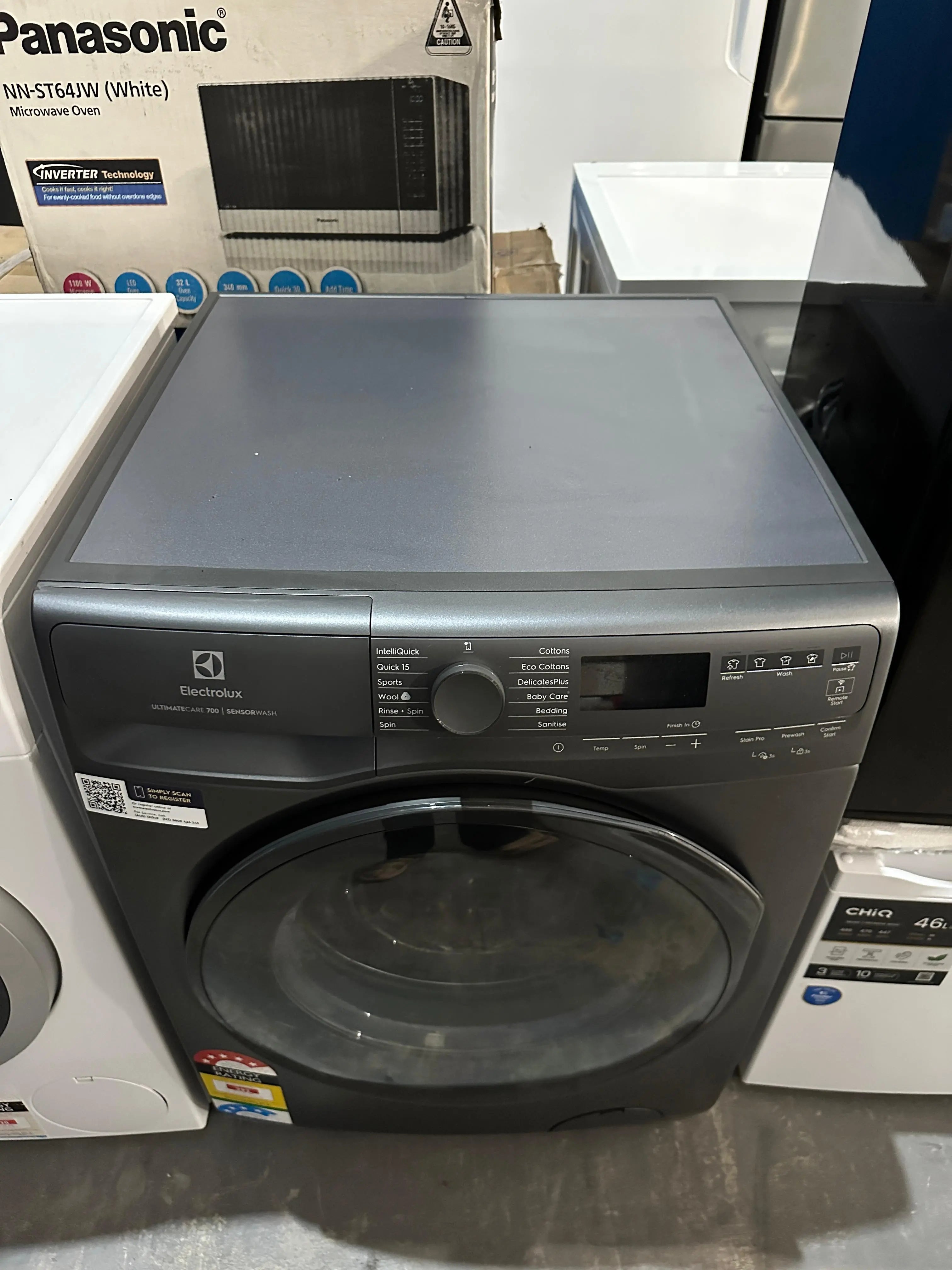 Electrolux 12kg UltimateCare Front Load Washing Machine – Refurbished | PERTH