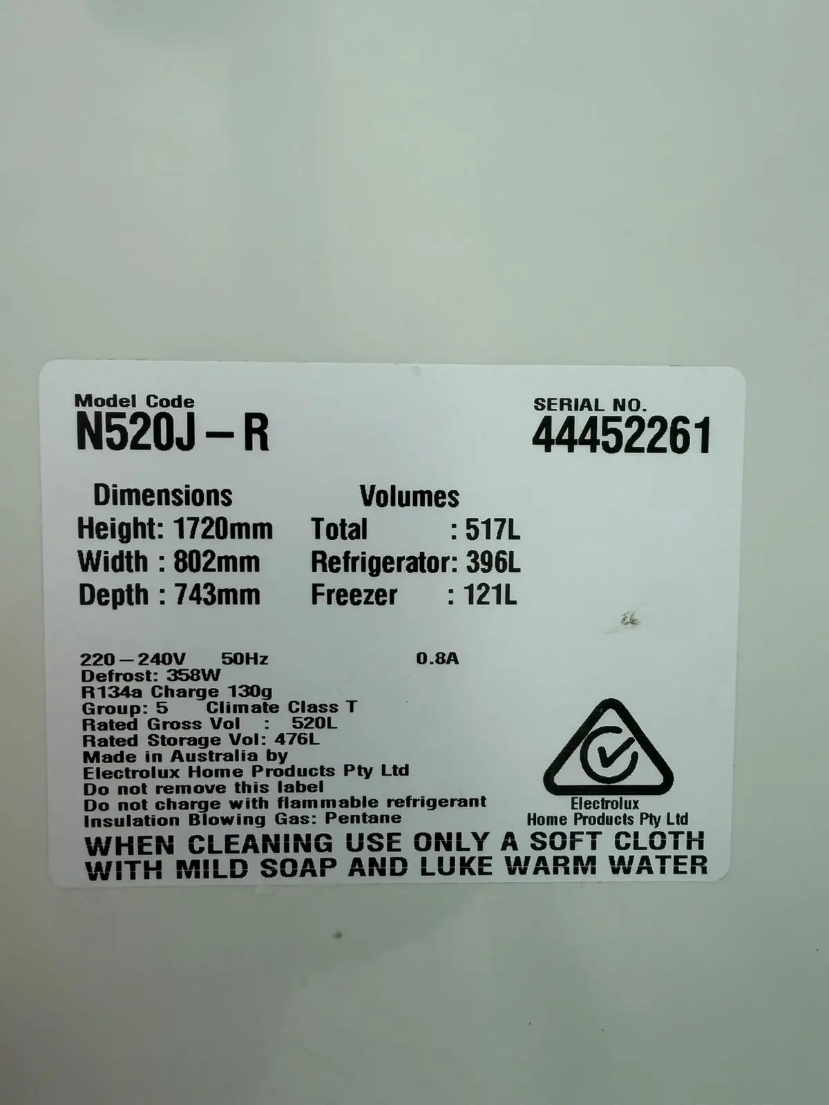 Electrolux 517L Fridge Freezer – Refurbished