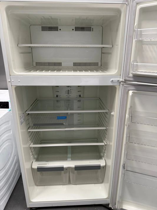 Electrolux 524L Top Mount Fridge – Refurbished | ETM5200SC | MELBOURNE