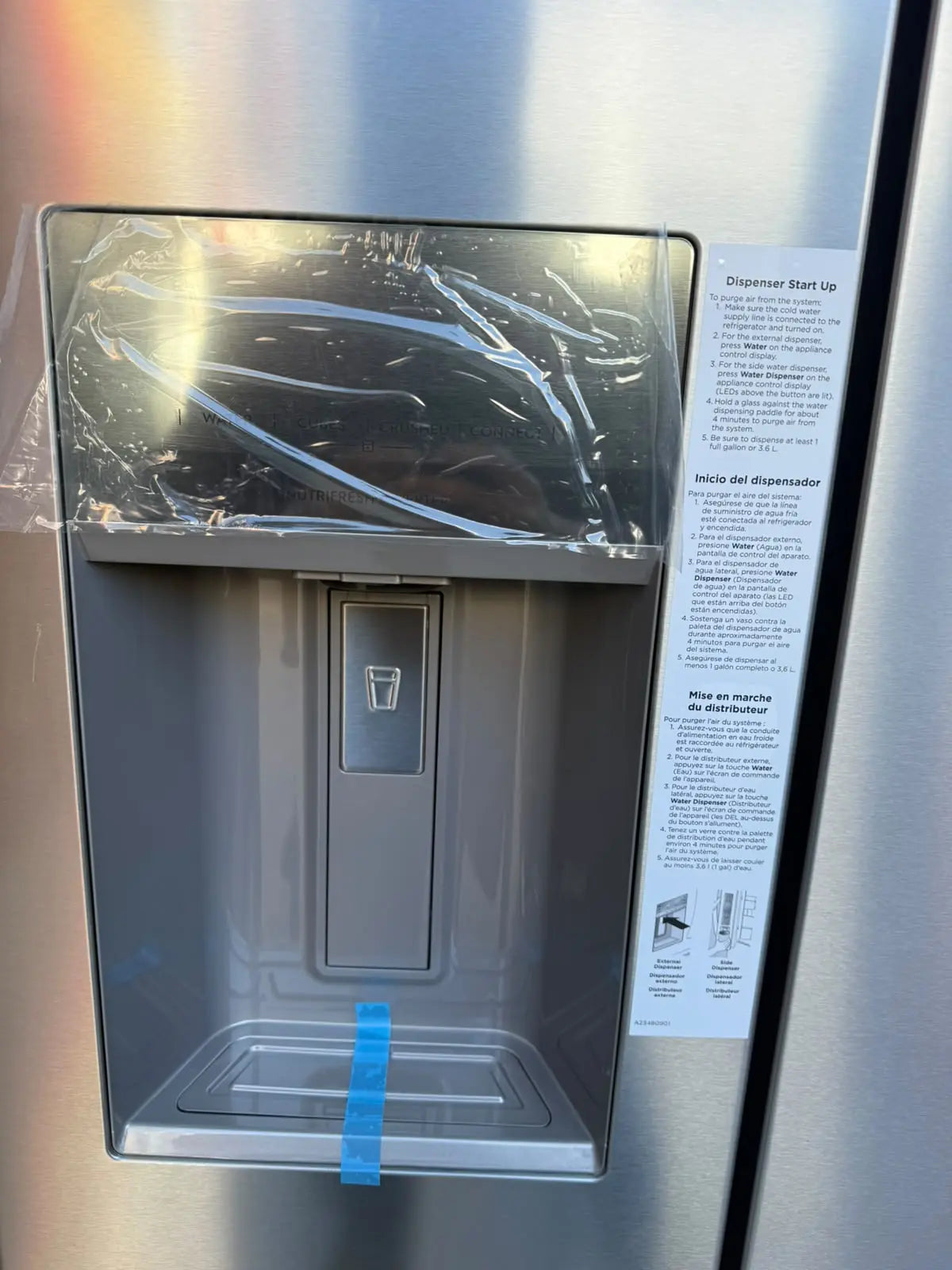 Electrolux 609L French Door Refrigerator – Factory Second | MELBOURNE