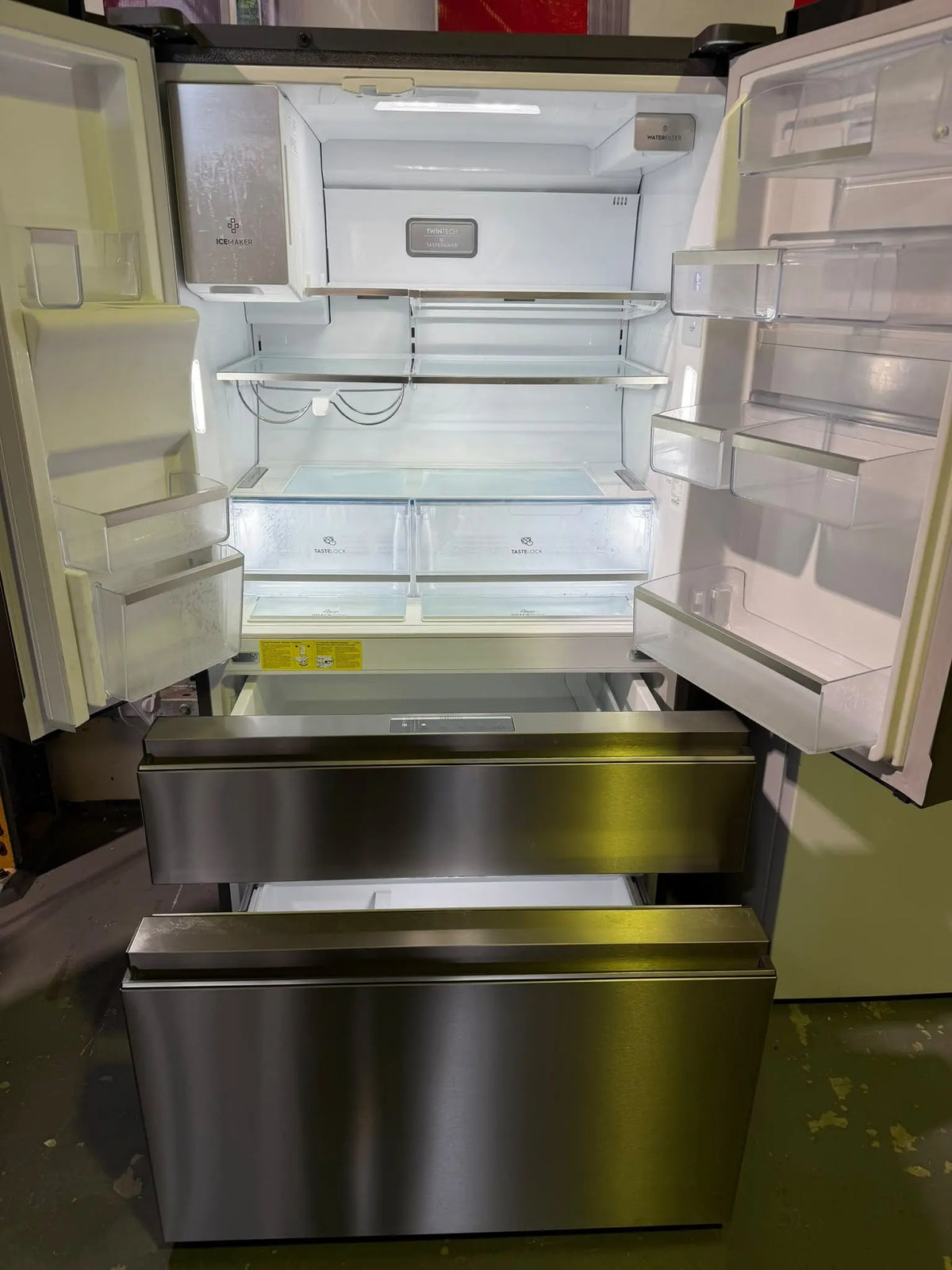 Electrolux 609L French Door Refrigerator – Refurbished | BRISBANE