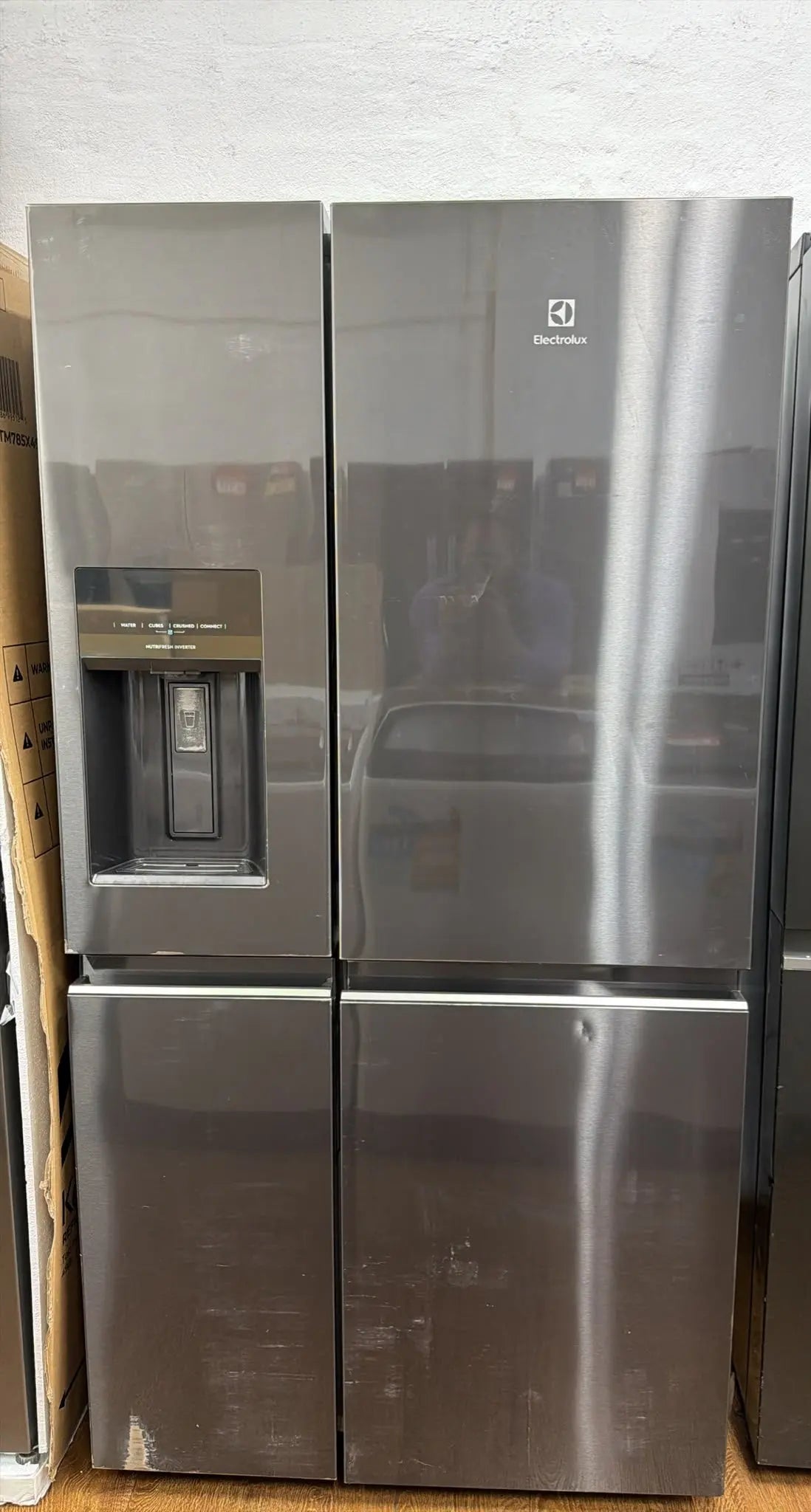 Electrolux 609L French Door Refrigerator – Refurbished | RESERVOIR