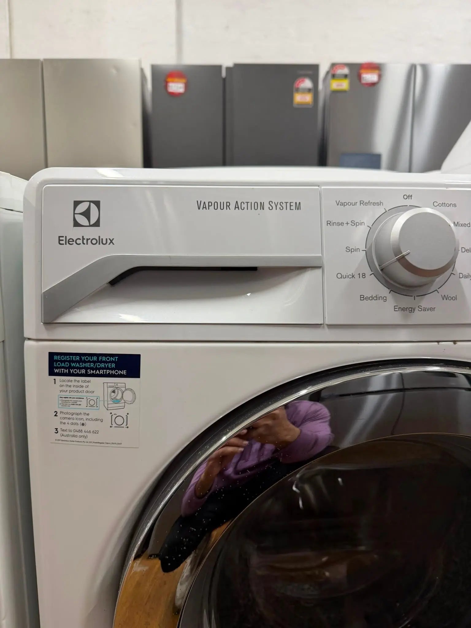 Electrolux 7.5kg Front Load Washer EWF12753 – Refurbished | RESERVOIR