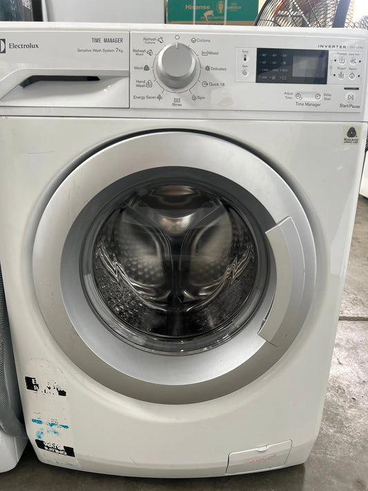 Electrolux 7kg washing machine | Lucky white goods