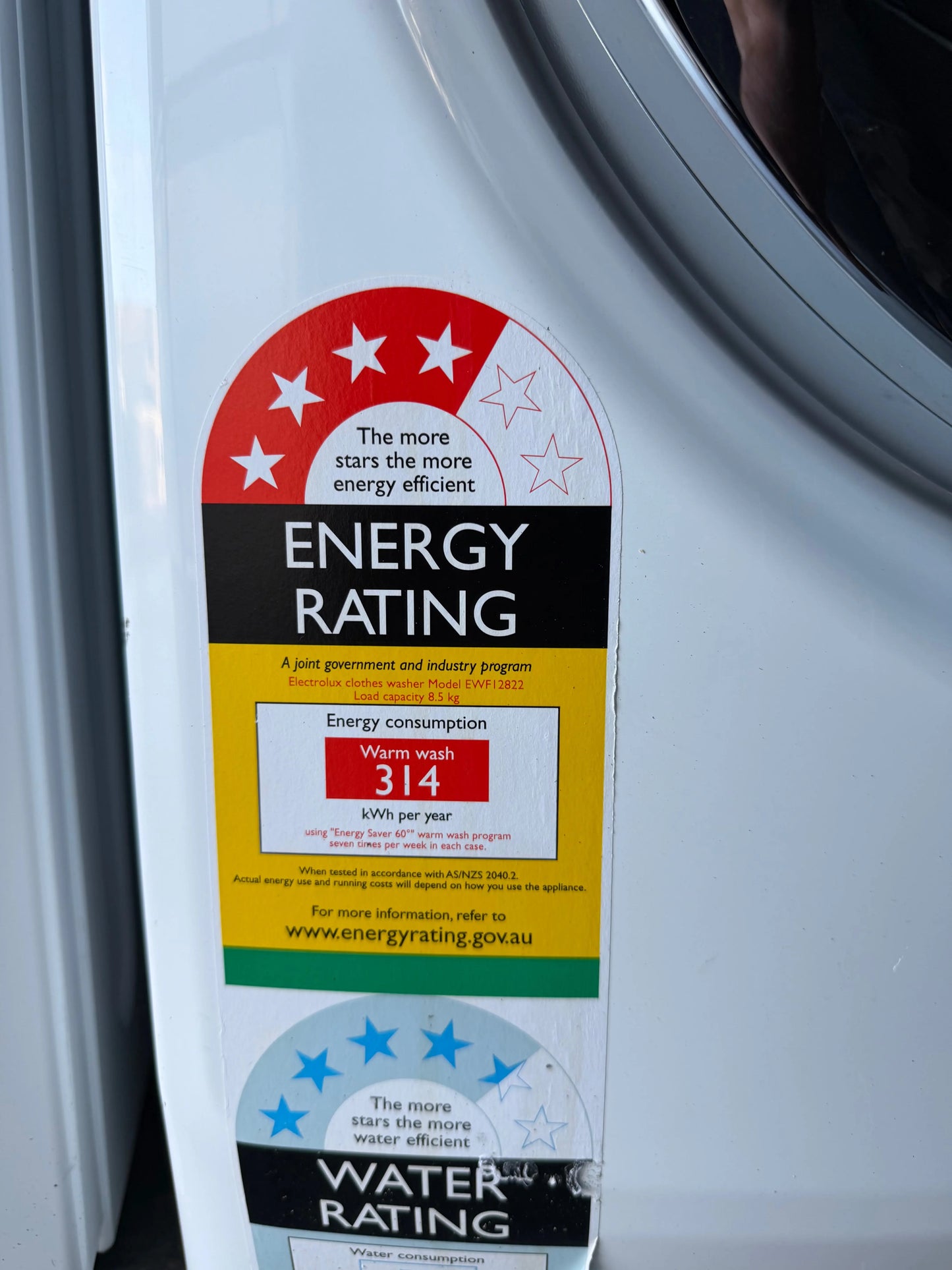 Electrolux 8.5kg Front Loader washing machine | BRISBANE