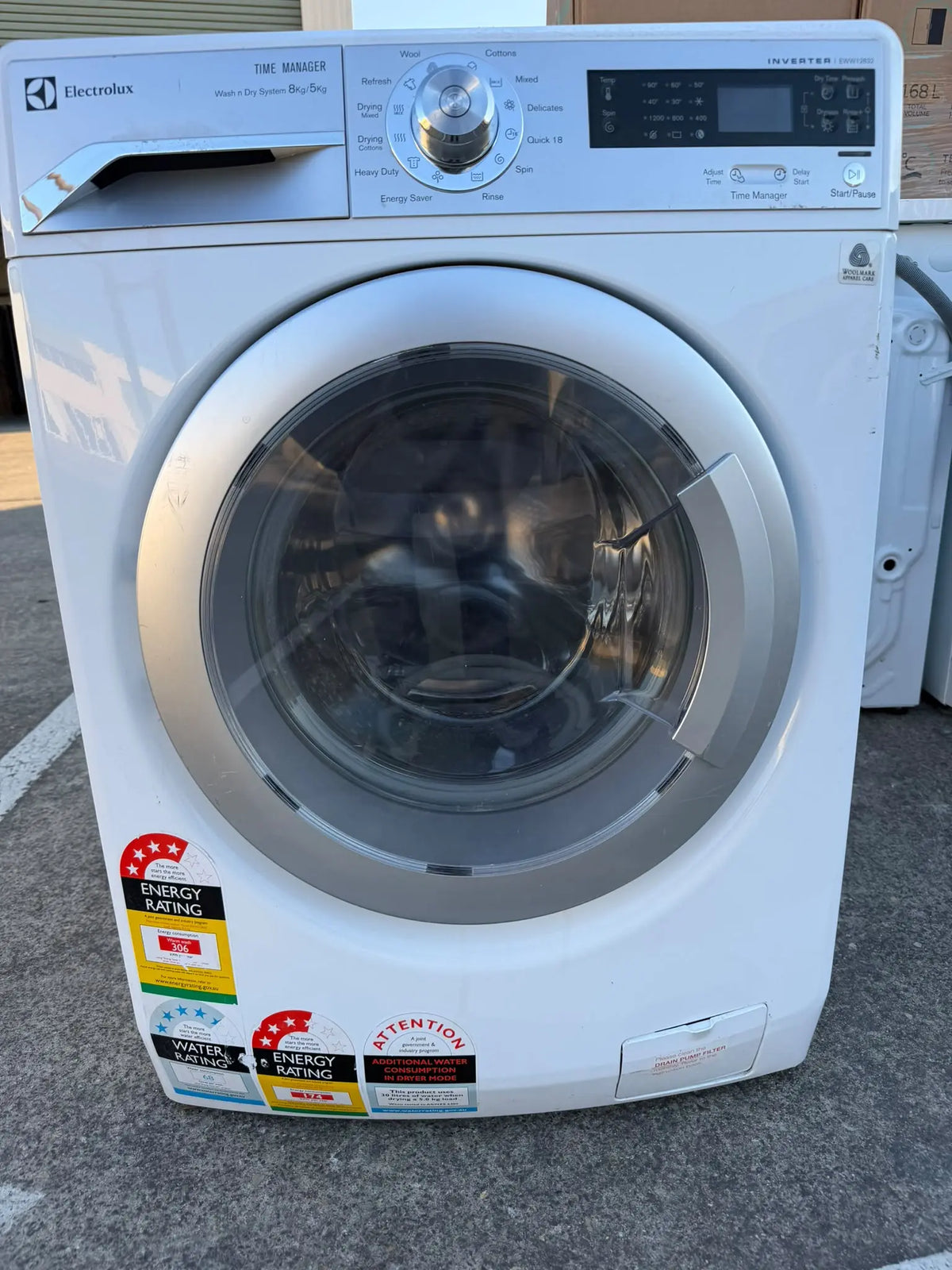 Electrolux 8kg/5kg Front Load Washer-Dryer Combo – Refurbished | BRISBANE