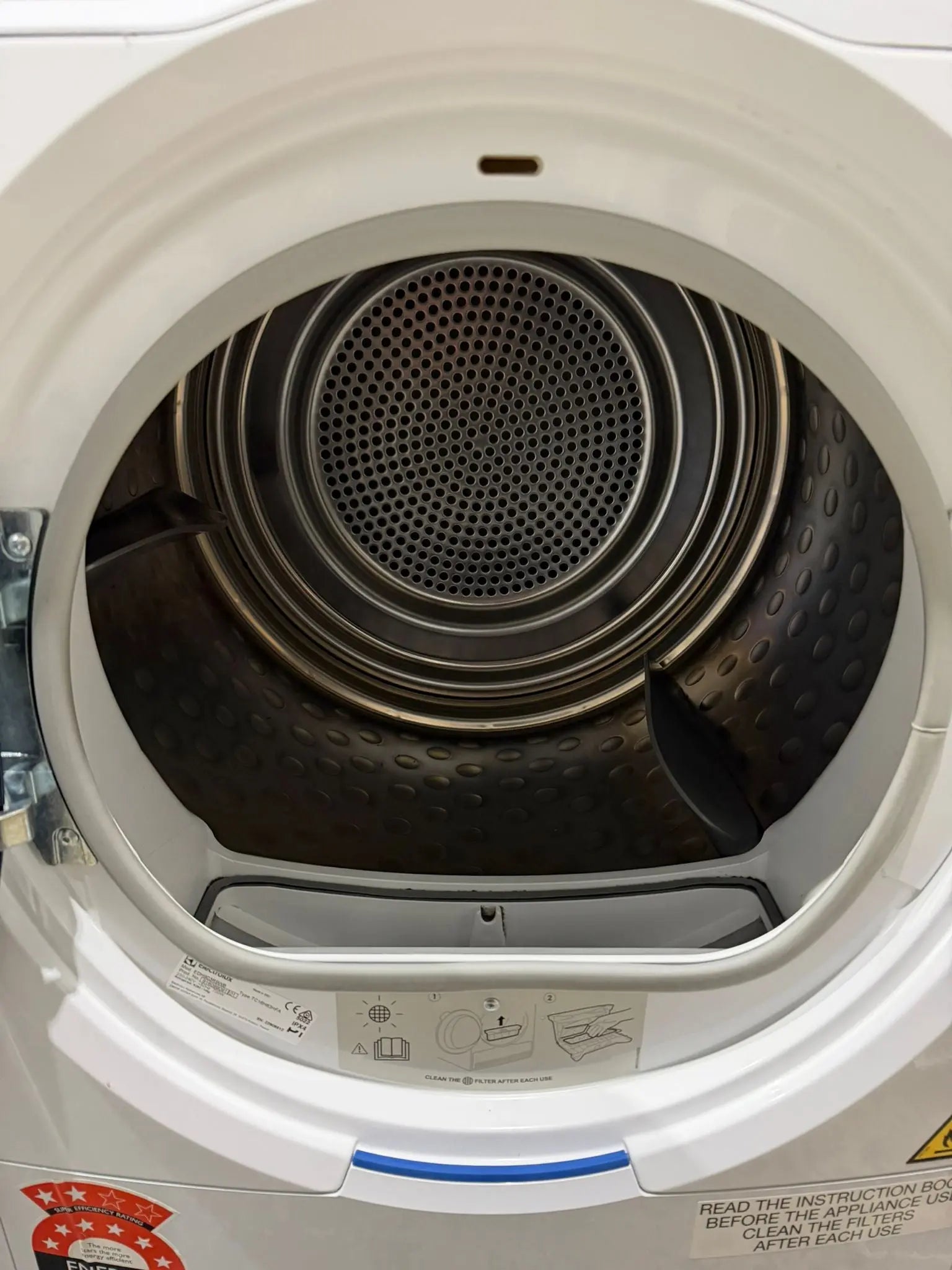 Electrolux 9kg Clothes Dryer – Refurbished