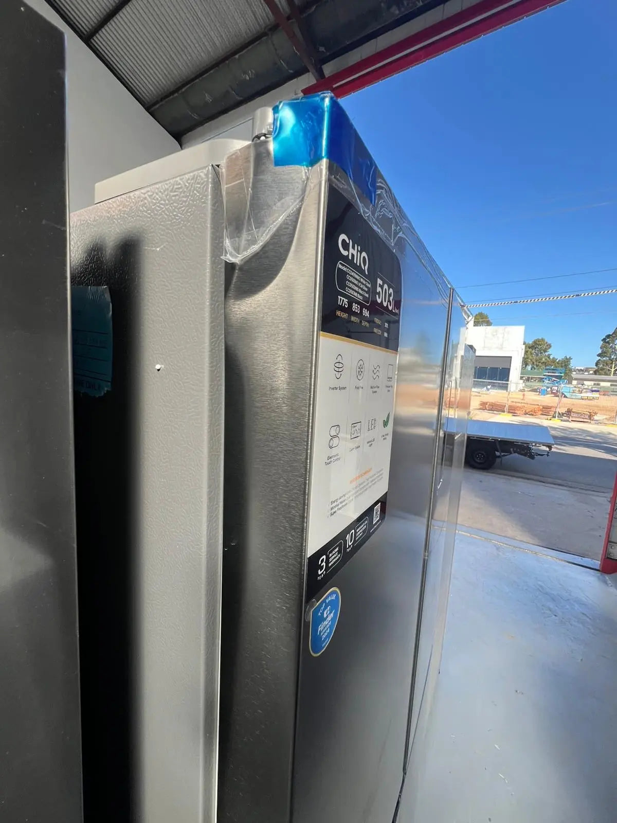 Factory Chiq 503 Litres Fridge Freezer | ADELAIDE