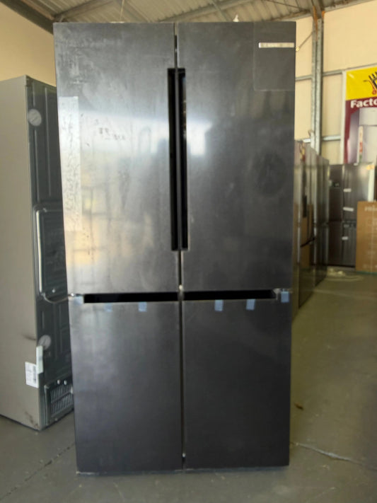Factory Second Bosch 605L Quad Door Fridge Freezer | BRISBANE