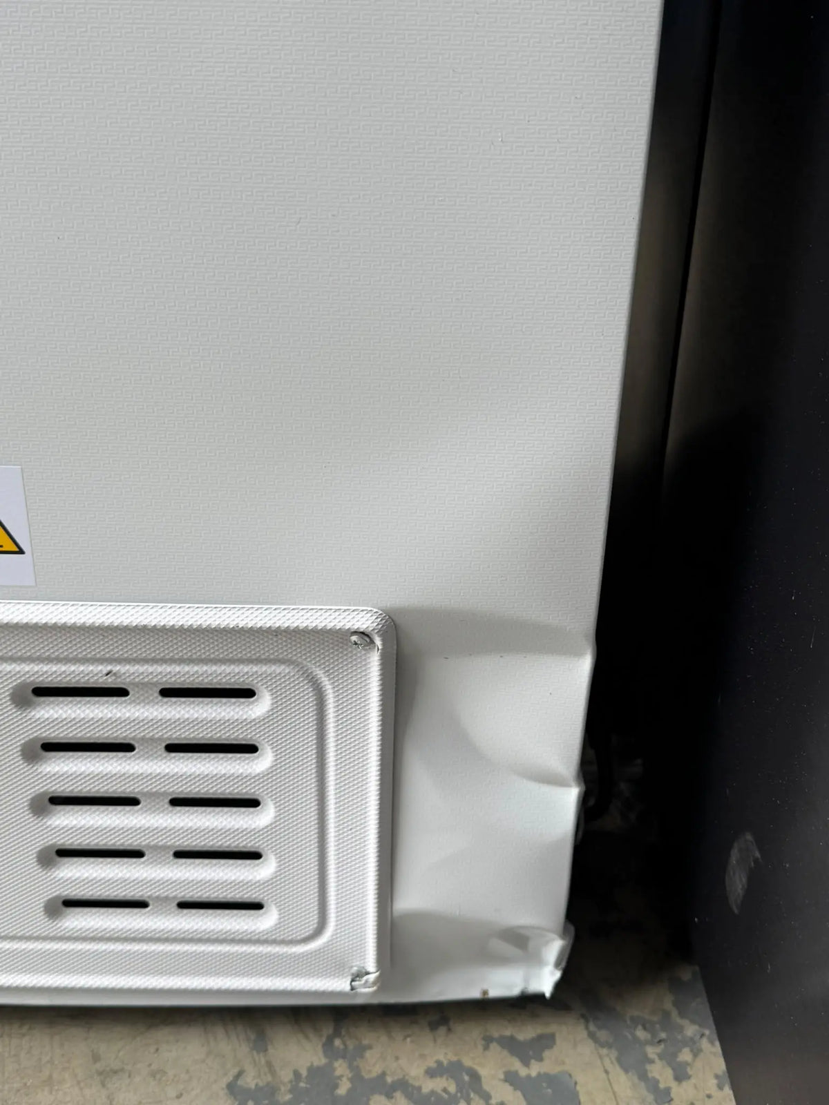 Factory Second Hisense 145L Chest Freezer | MELBOURNE